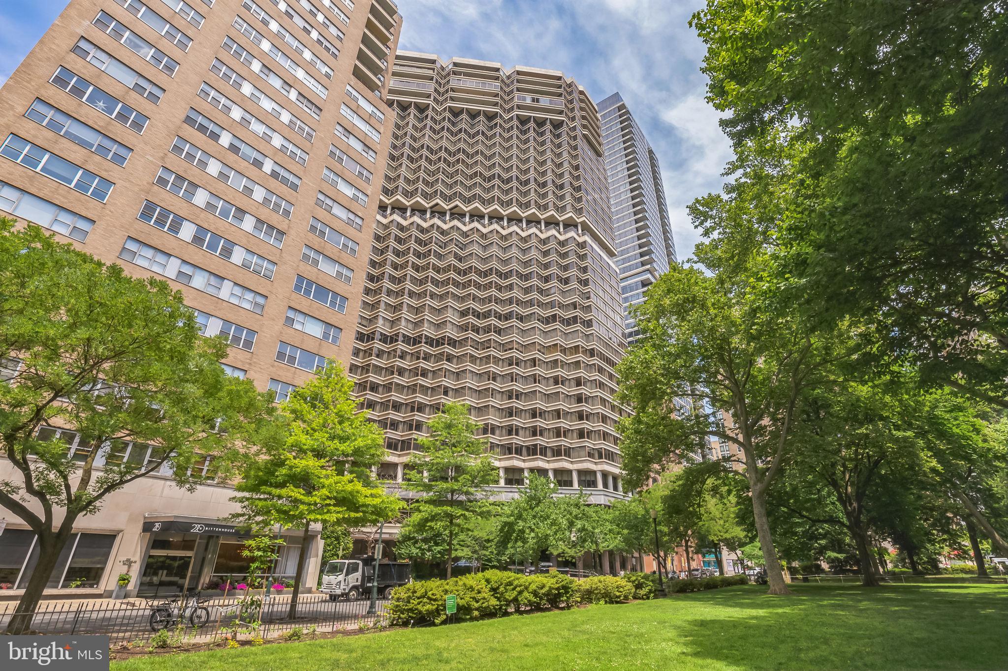 RITTENHOUSE SQUARE - Residential