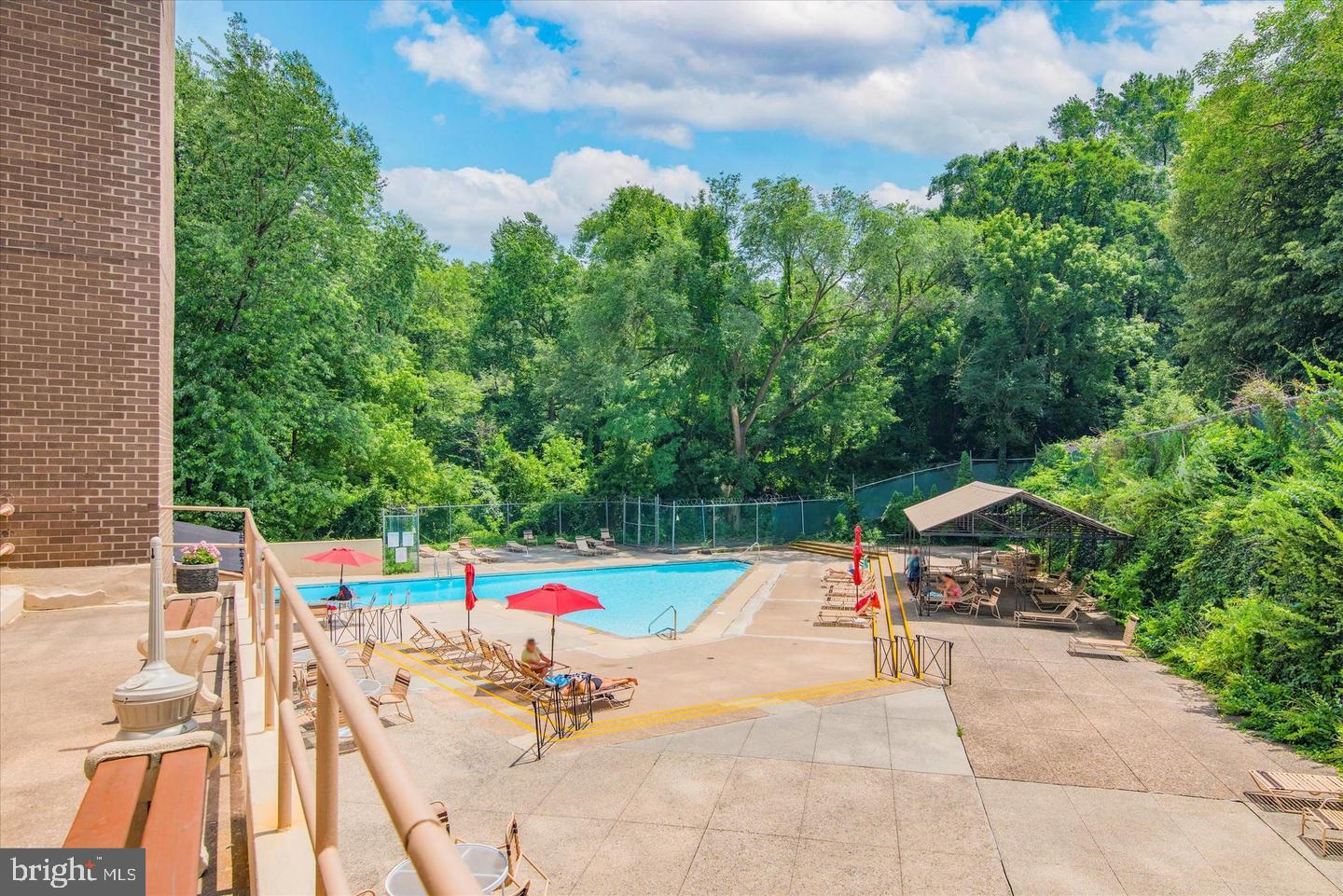 WYNNEFIELD HEIGHTS - Residential