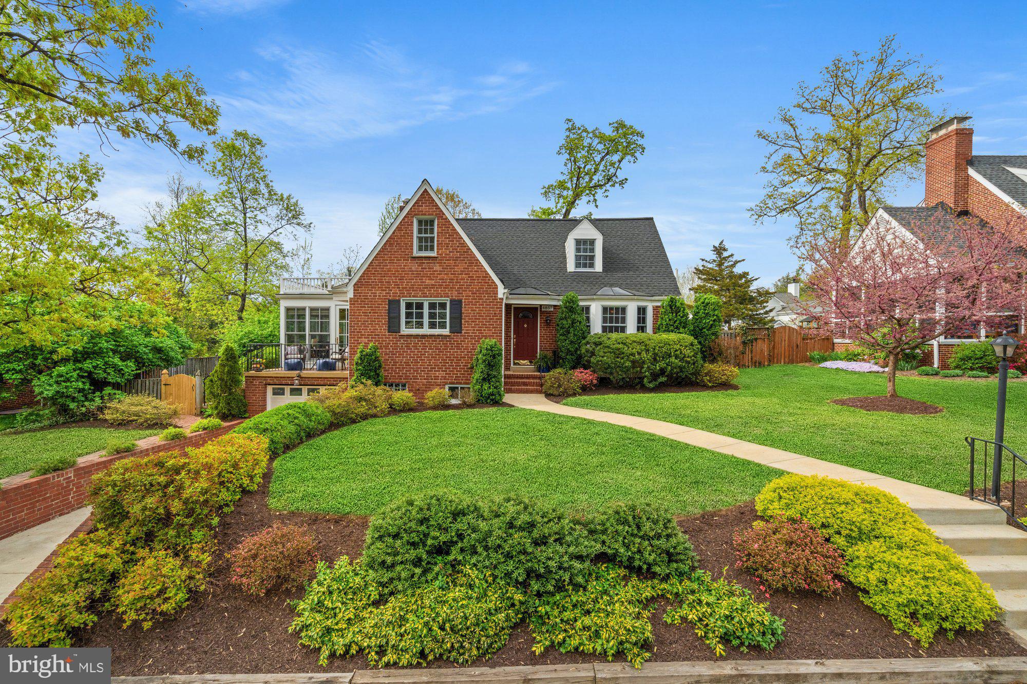 4857 YORKTOWN BOULEVARD