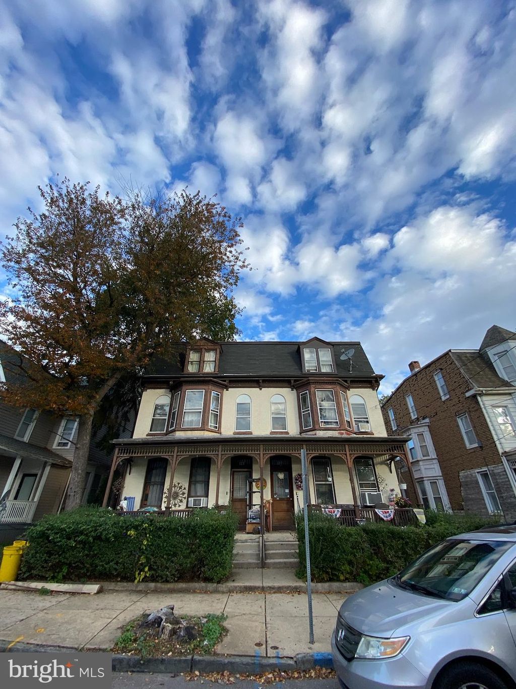 Photo of 129 Hamilton Avenue, YORK, PA 17401 (MLS # PAYK2092774)