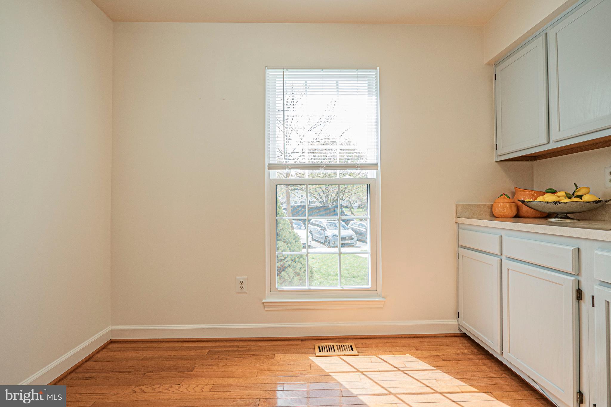 HALLOWELL - Residential