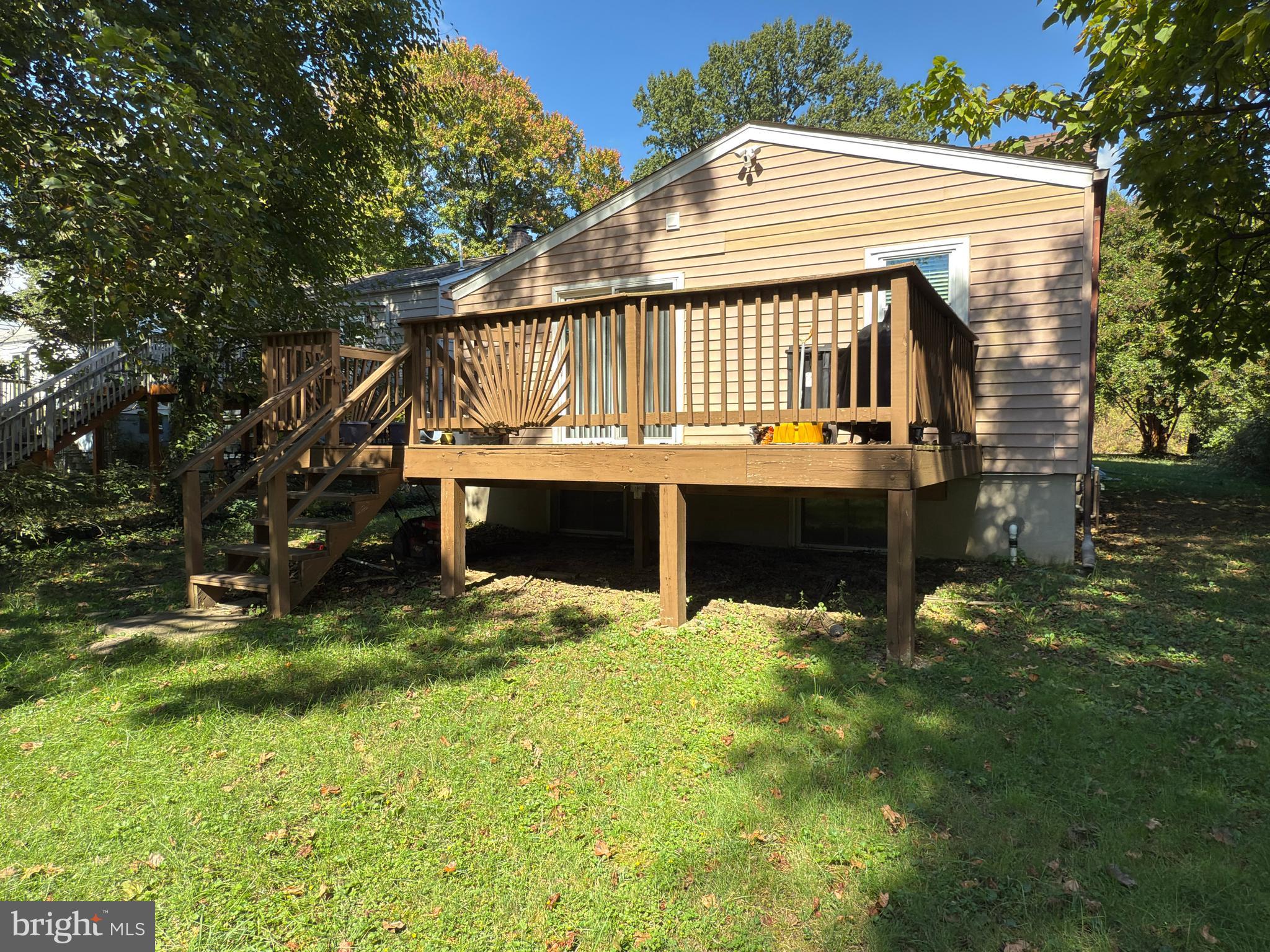 RIVERDALE PARK - Residential