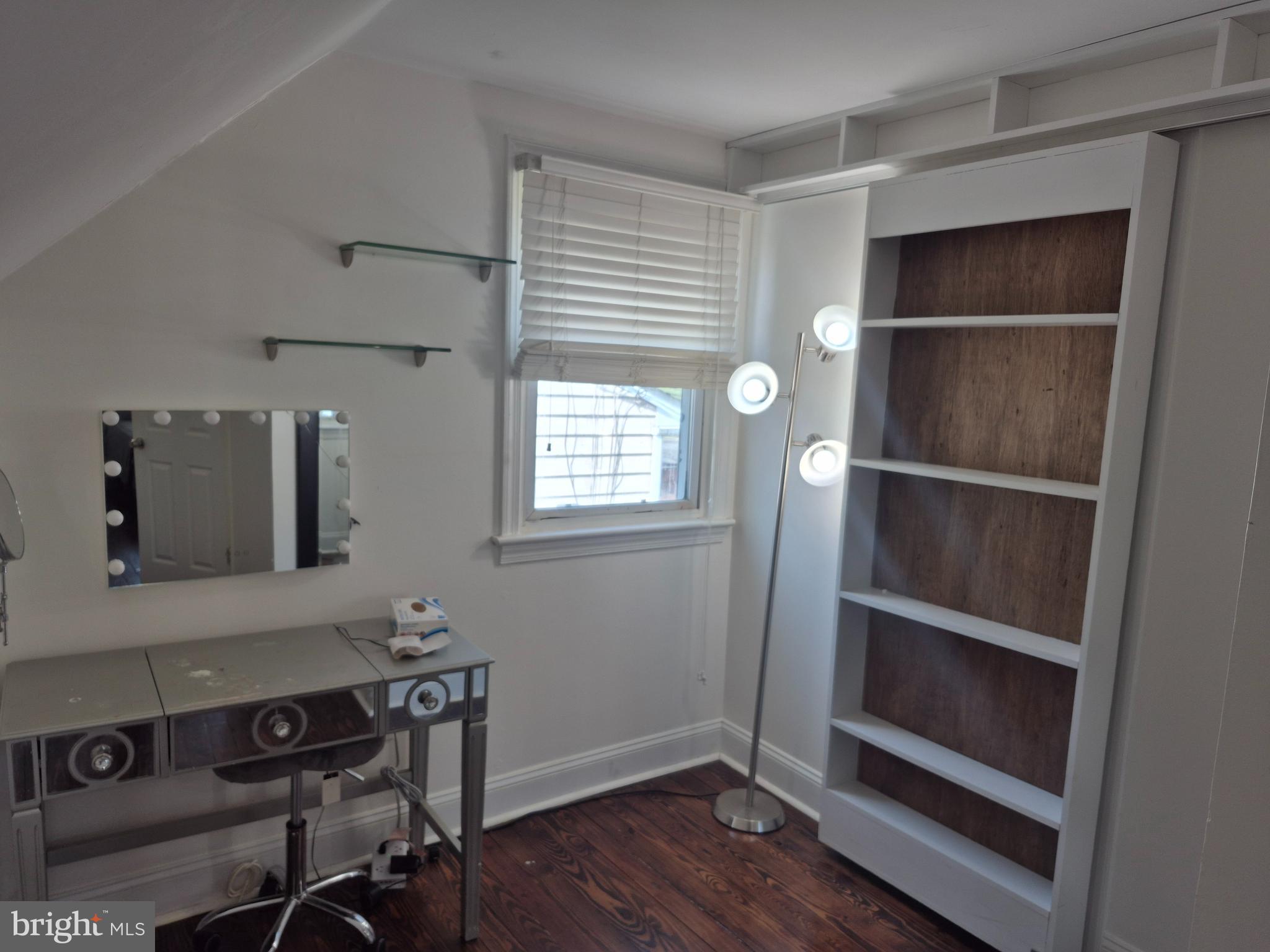 RIVERDALE PARK - Residential