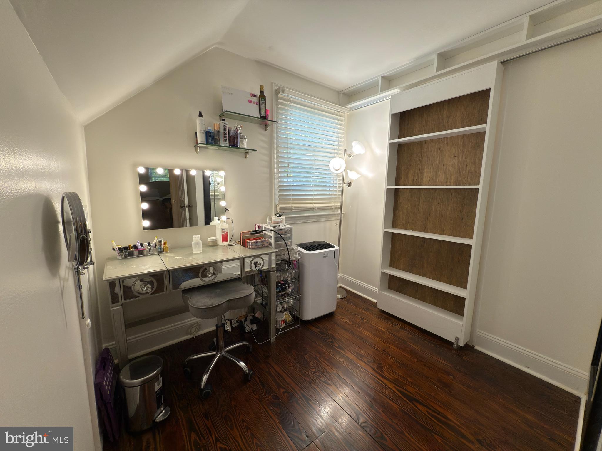 RIVERDALE PARK - Residential