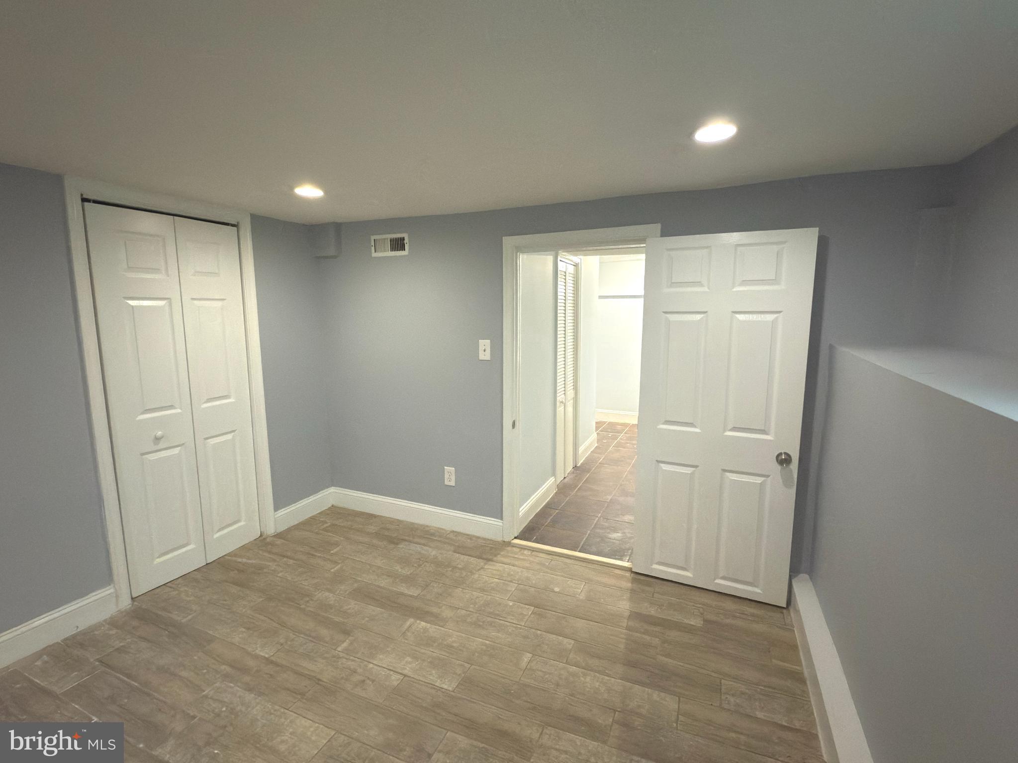 RIVERDALE PARK - Residential