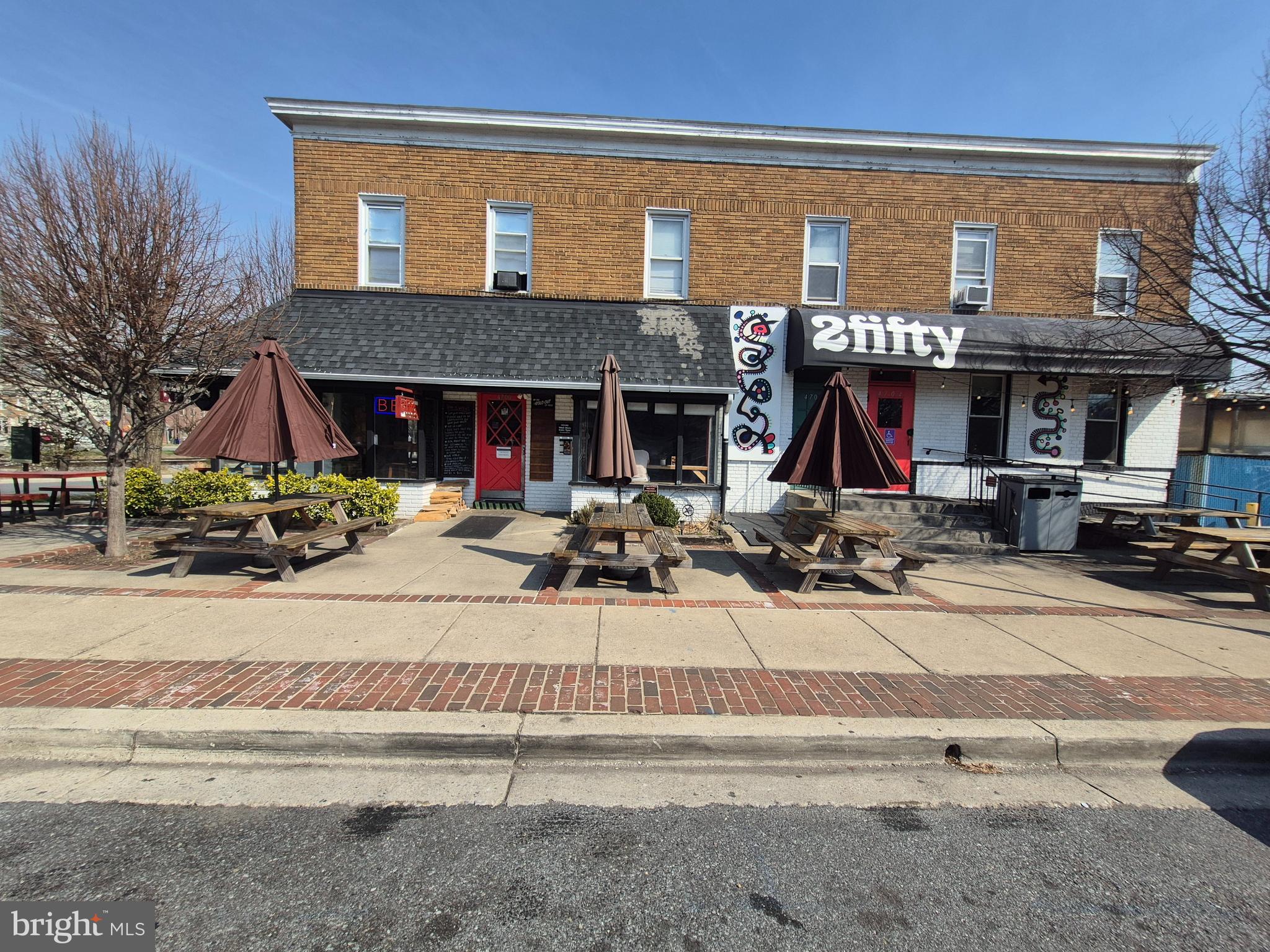 RIVERDALE PARK - Residential