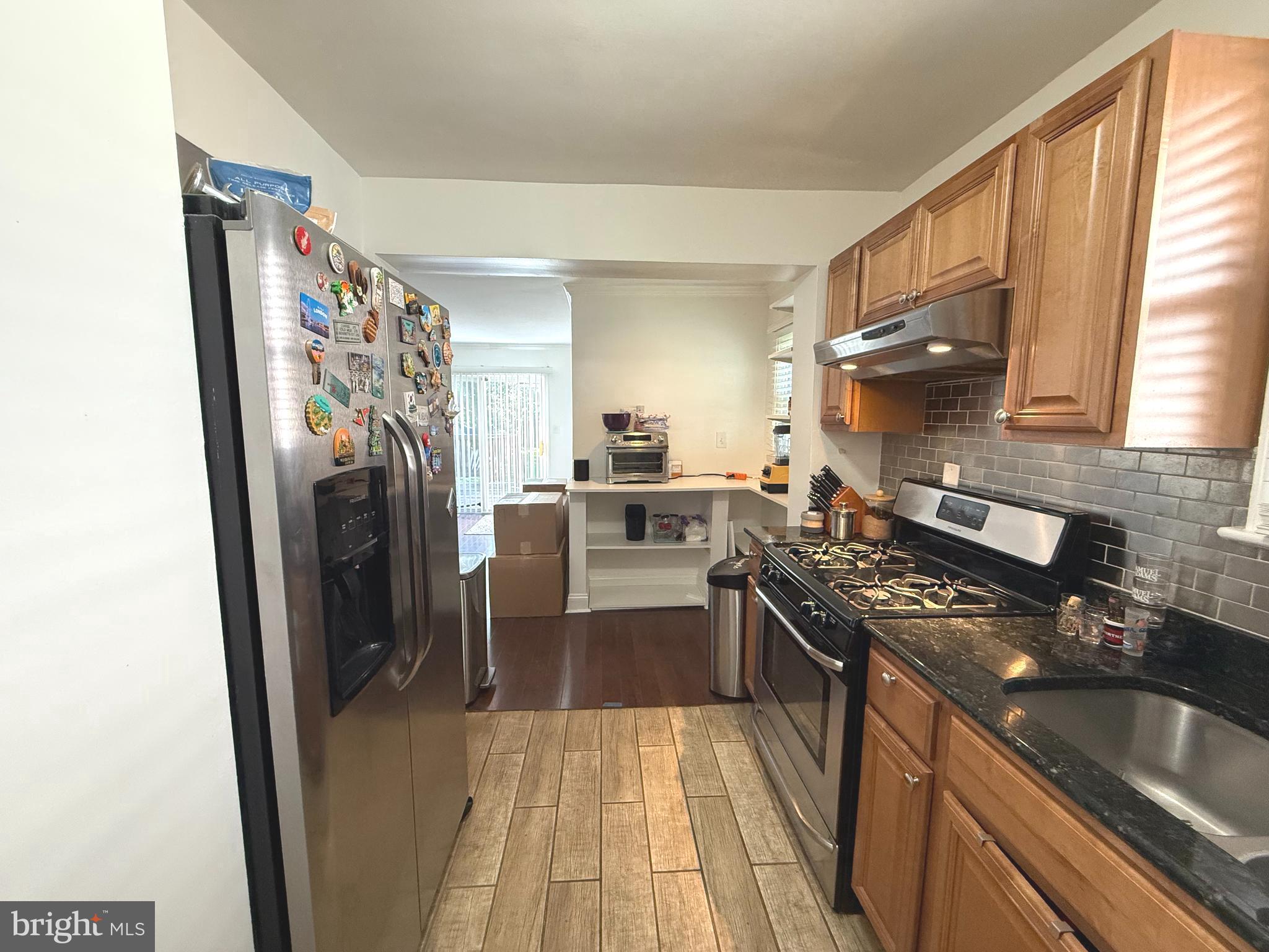 RIVERDALE PARK - Residential