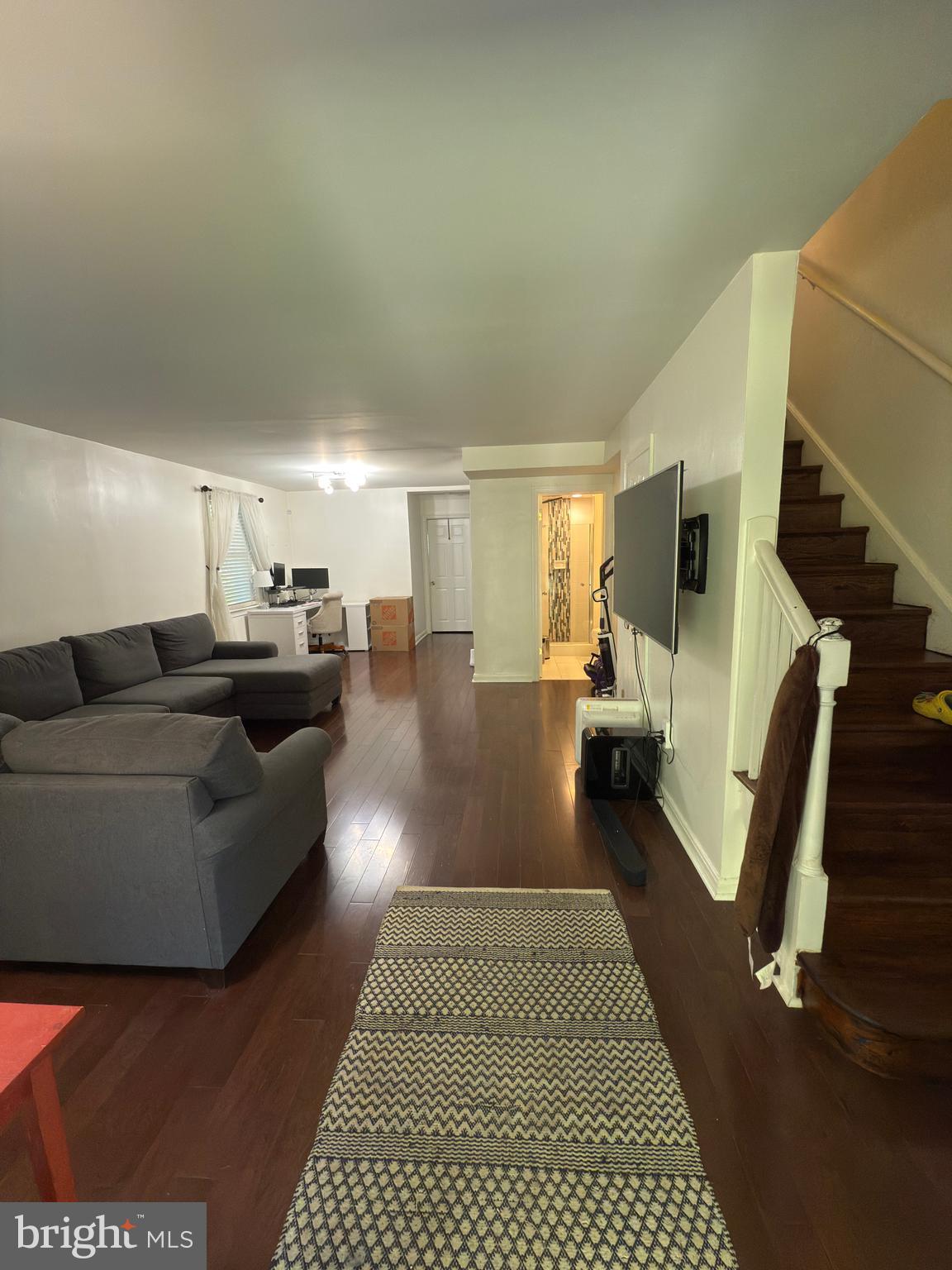 RIVERDALE PARK - Residential