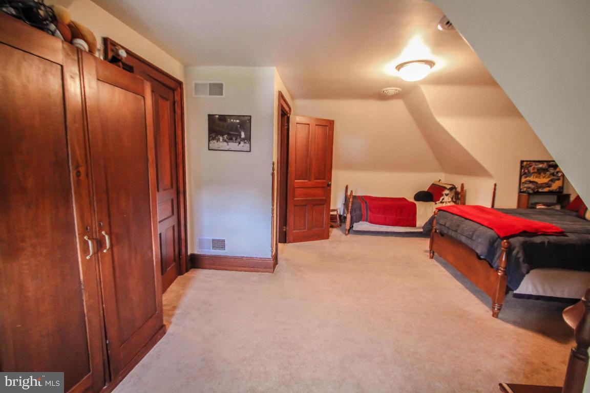 QUARRYVILLE - Residential