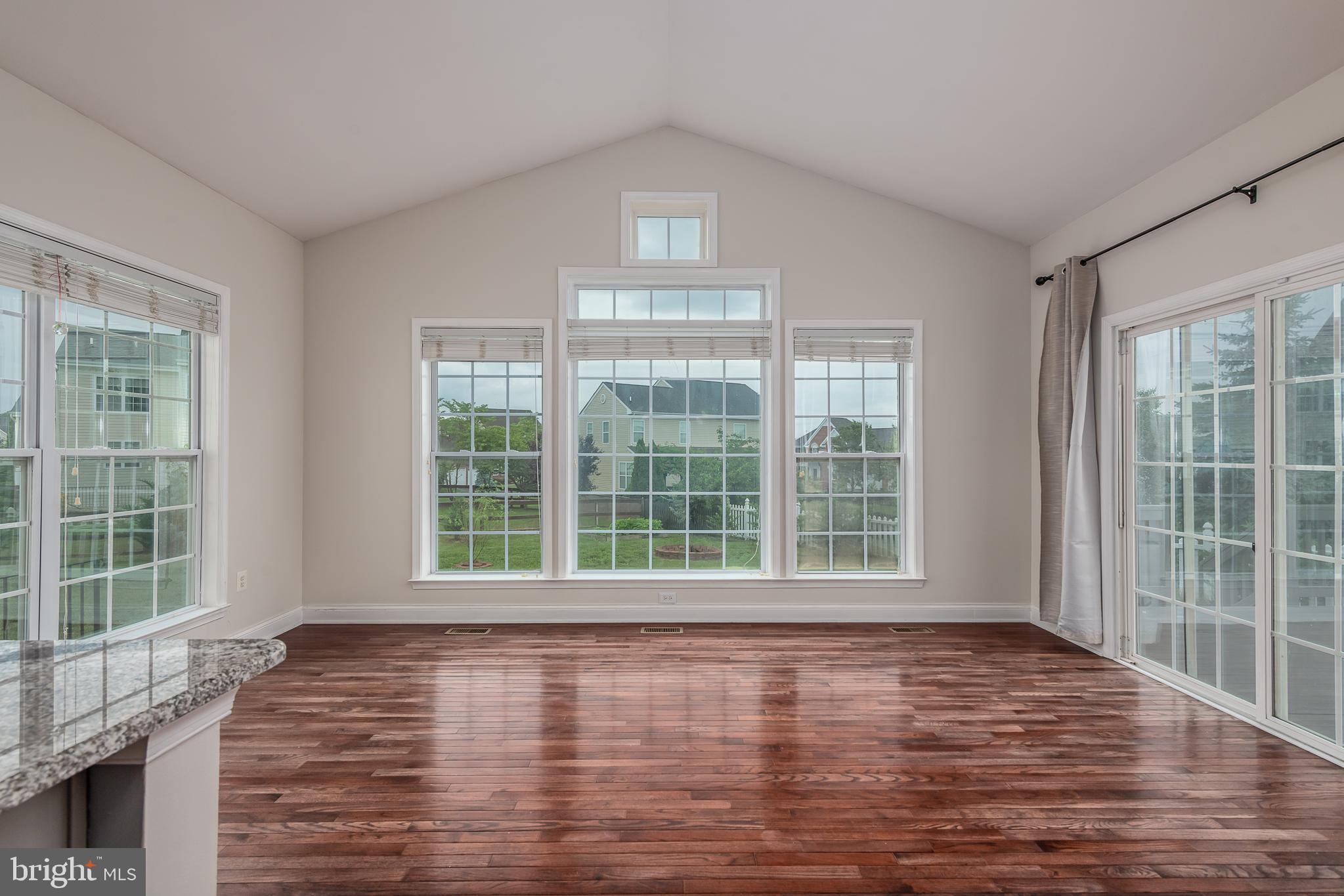 HAMMONDS MILL - Residential Lease