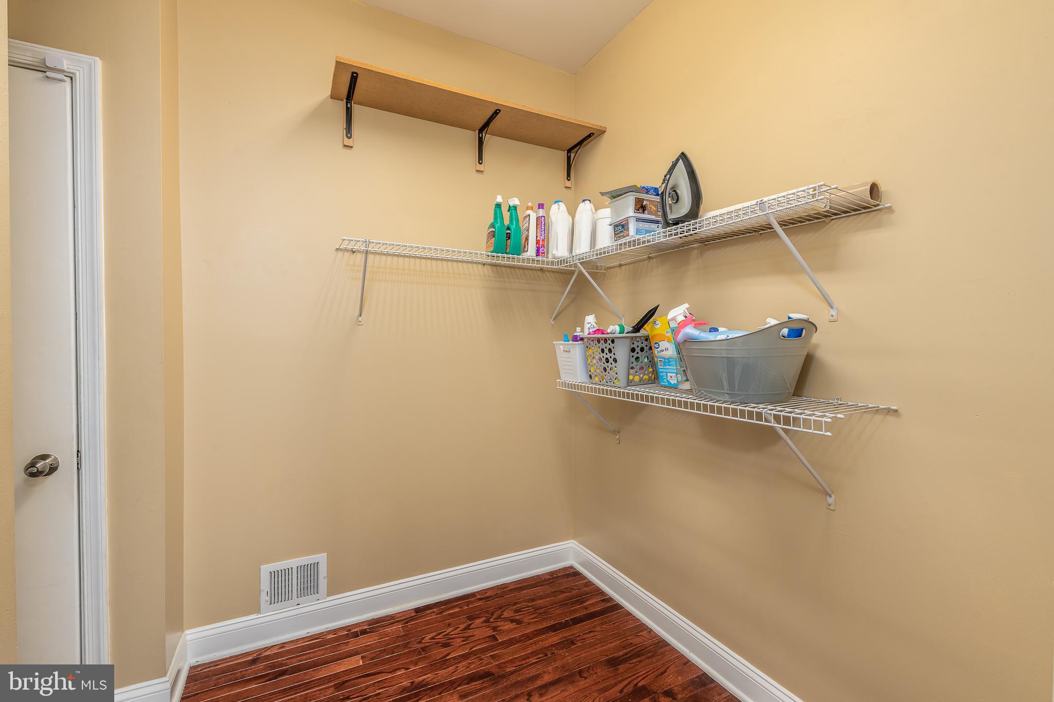 HAMMONDS MILL - Residential Lease