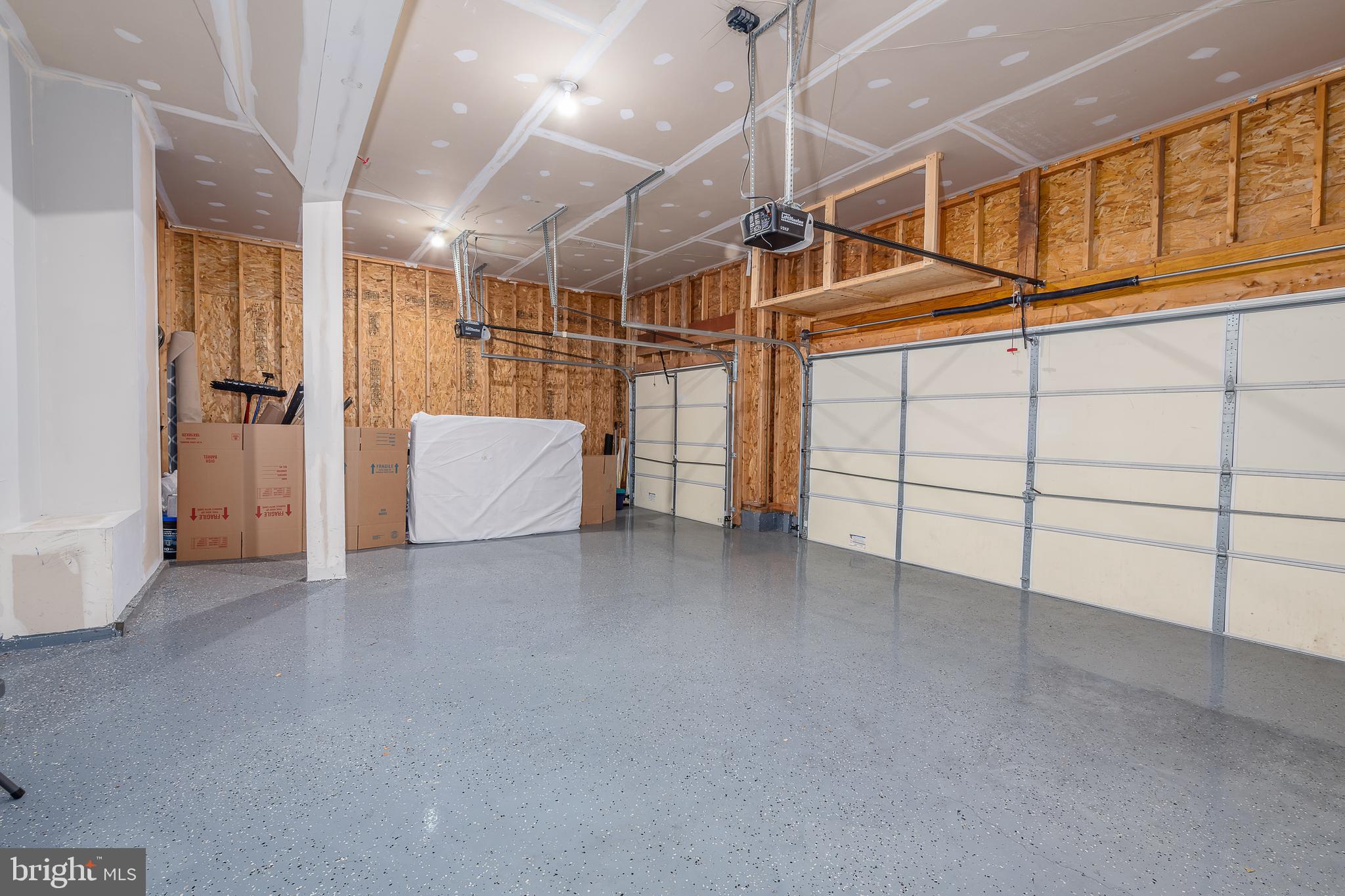 HAMMONDS MILL - Residential Lease