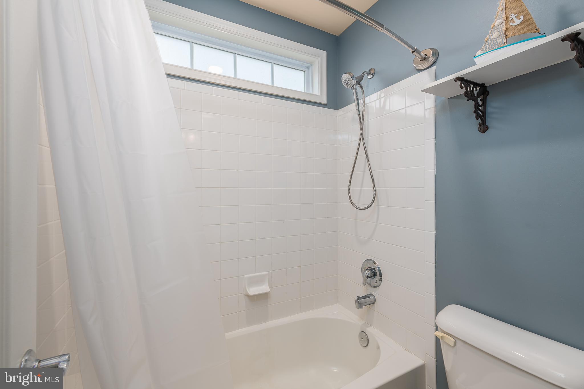 HAMMONDS MILL - Residential Lease