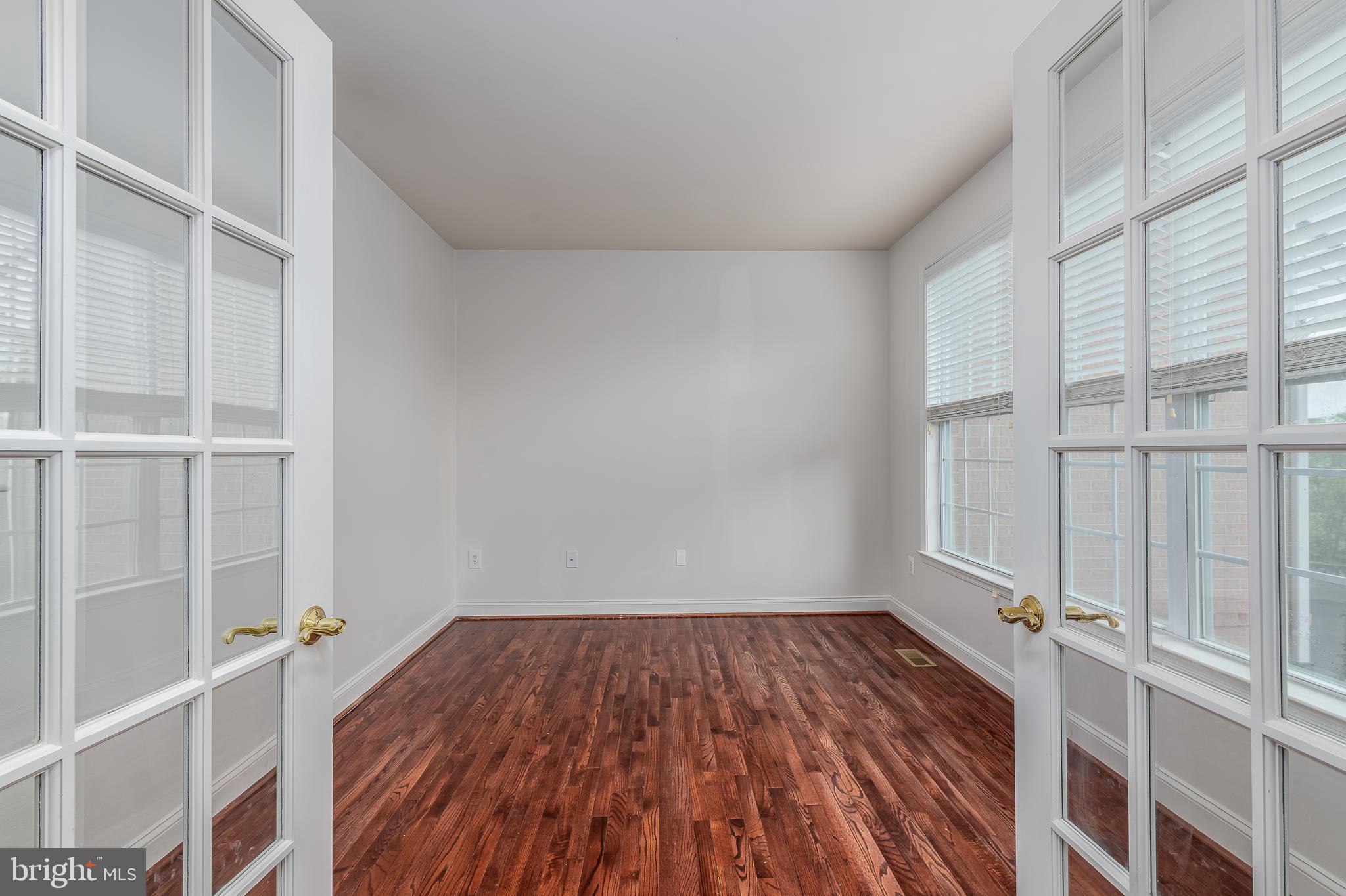 HAMMONDS MILL - Residential Lease