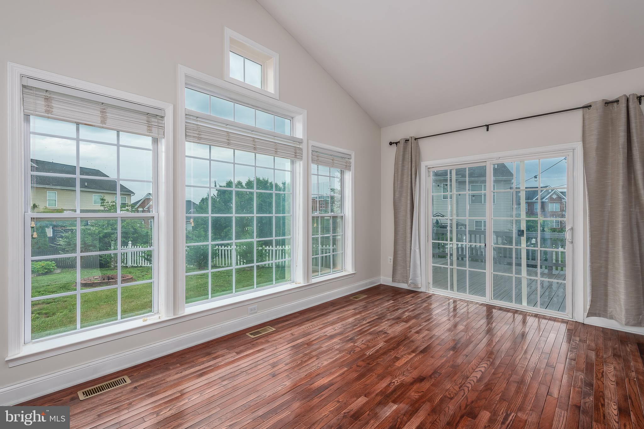 HAMMONDS MILL - Residential Lease