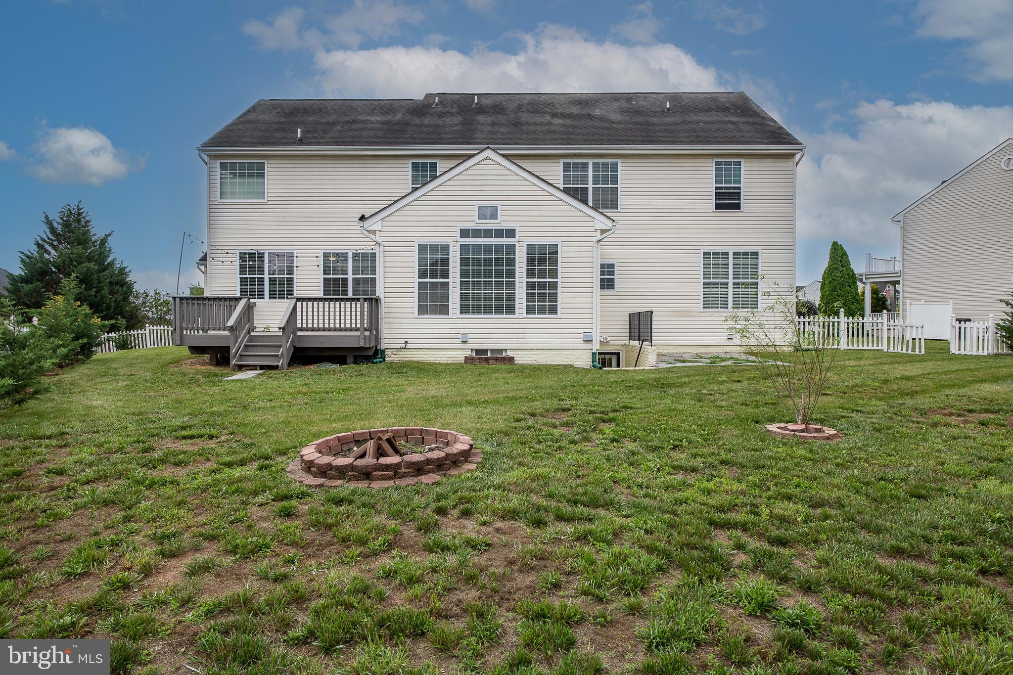 HAMMONDS MILL - Residential Lease