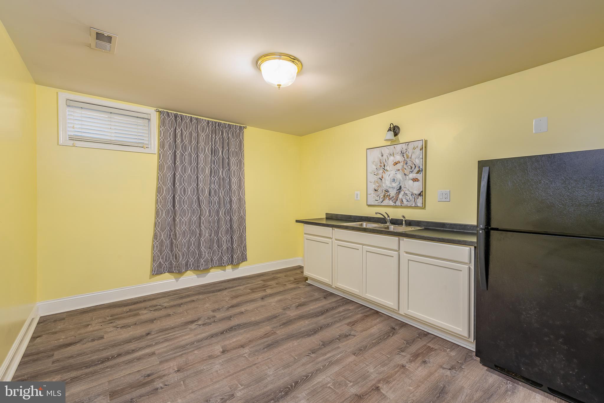 HAMMONDS MILL - Residential Lease