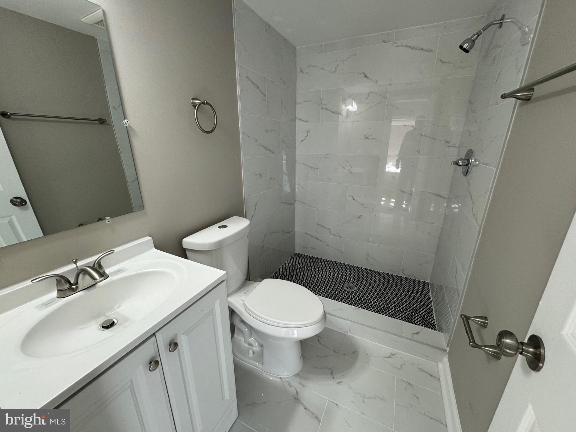 MURRAY HILL - Residential