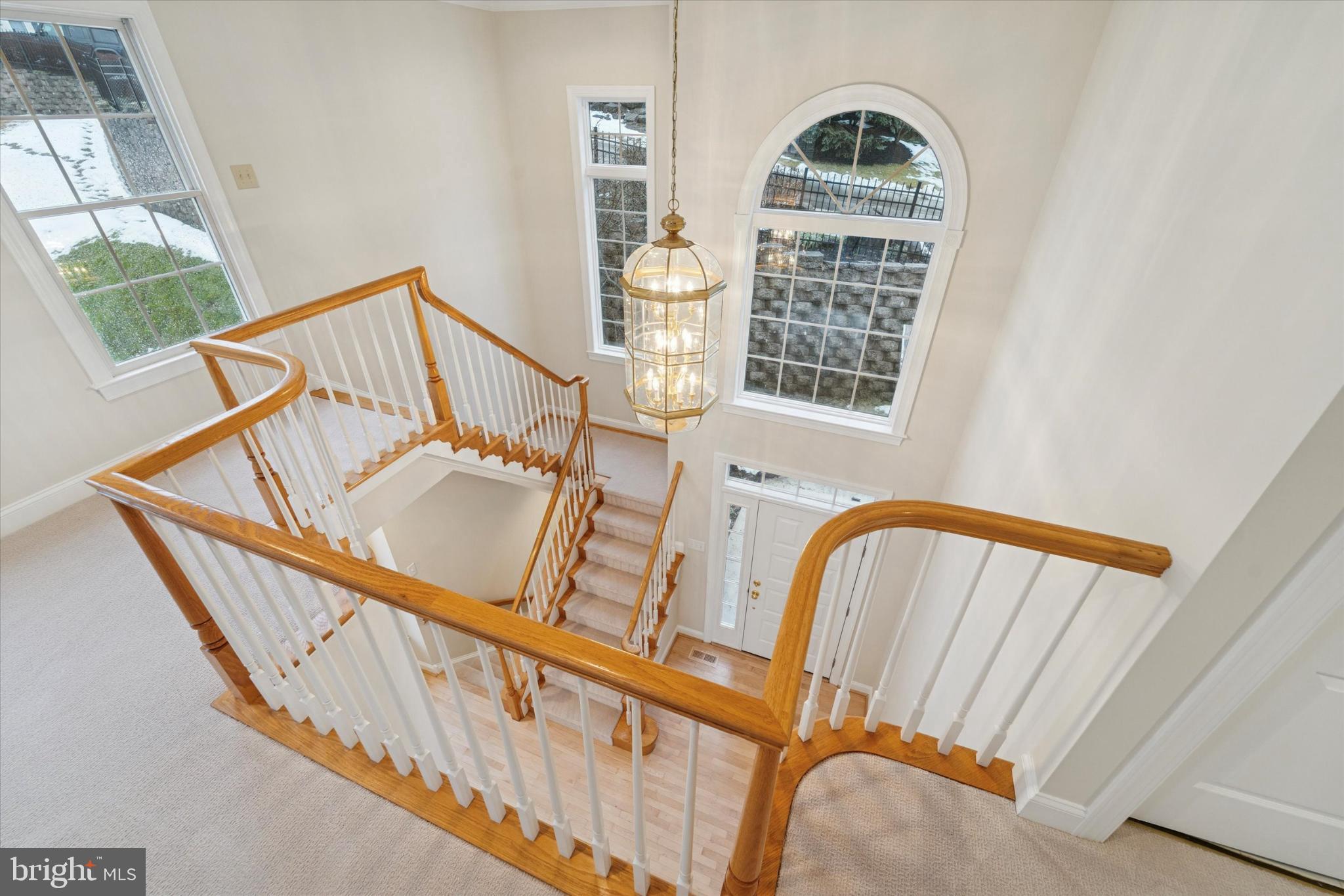 MERION HILL - Residential