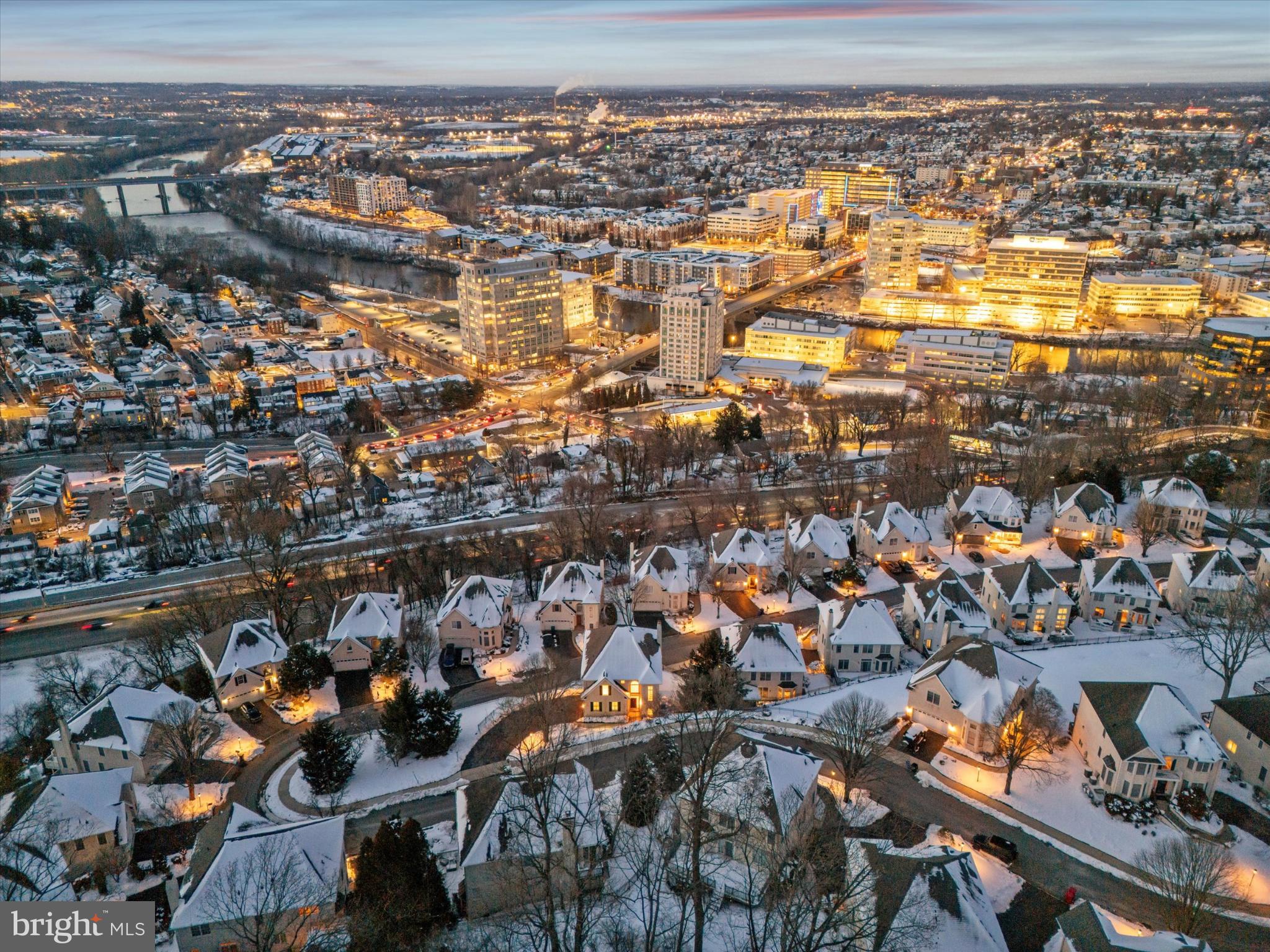 MERION HILL - Residential