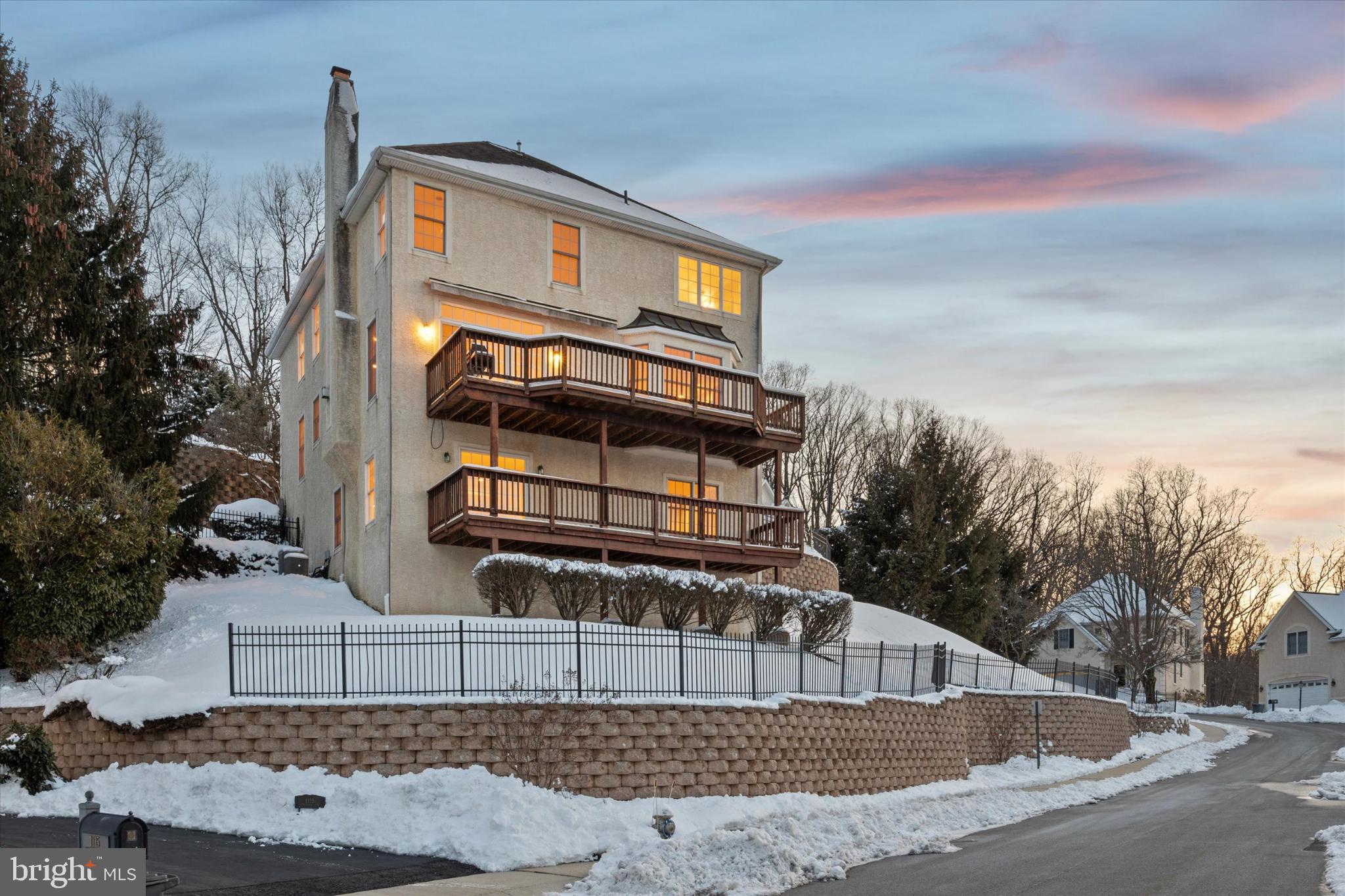 MERION HILL - Residential