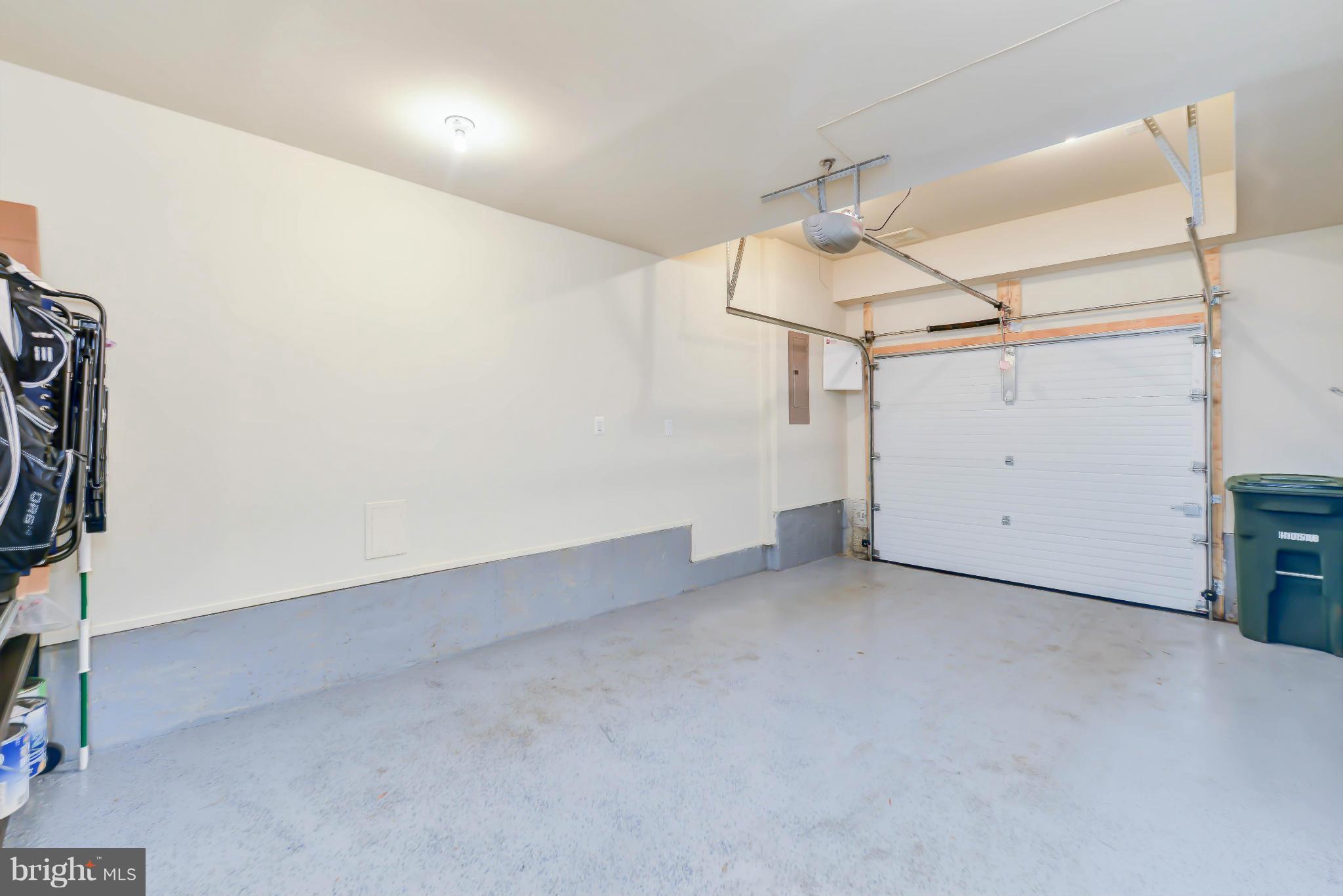 OLD TOWN COMMONS - Residential