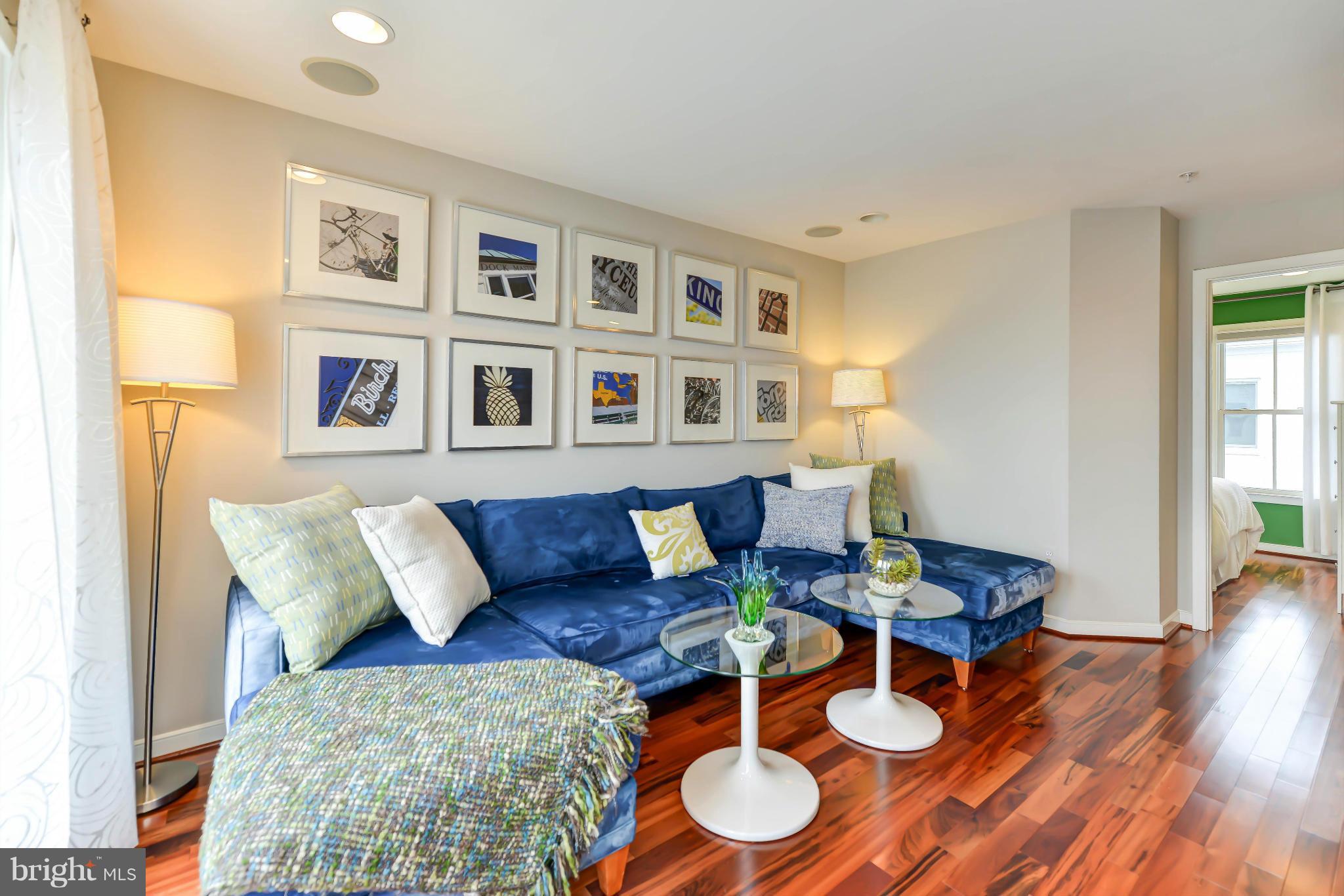 OLD TOWN COMMONS - Residential