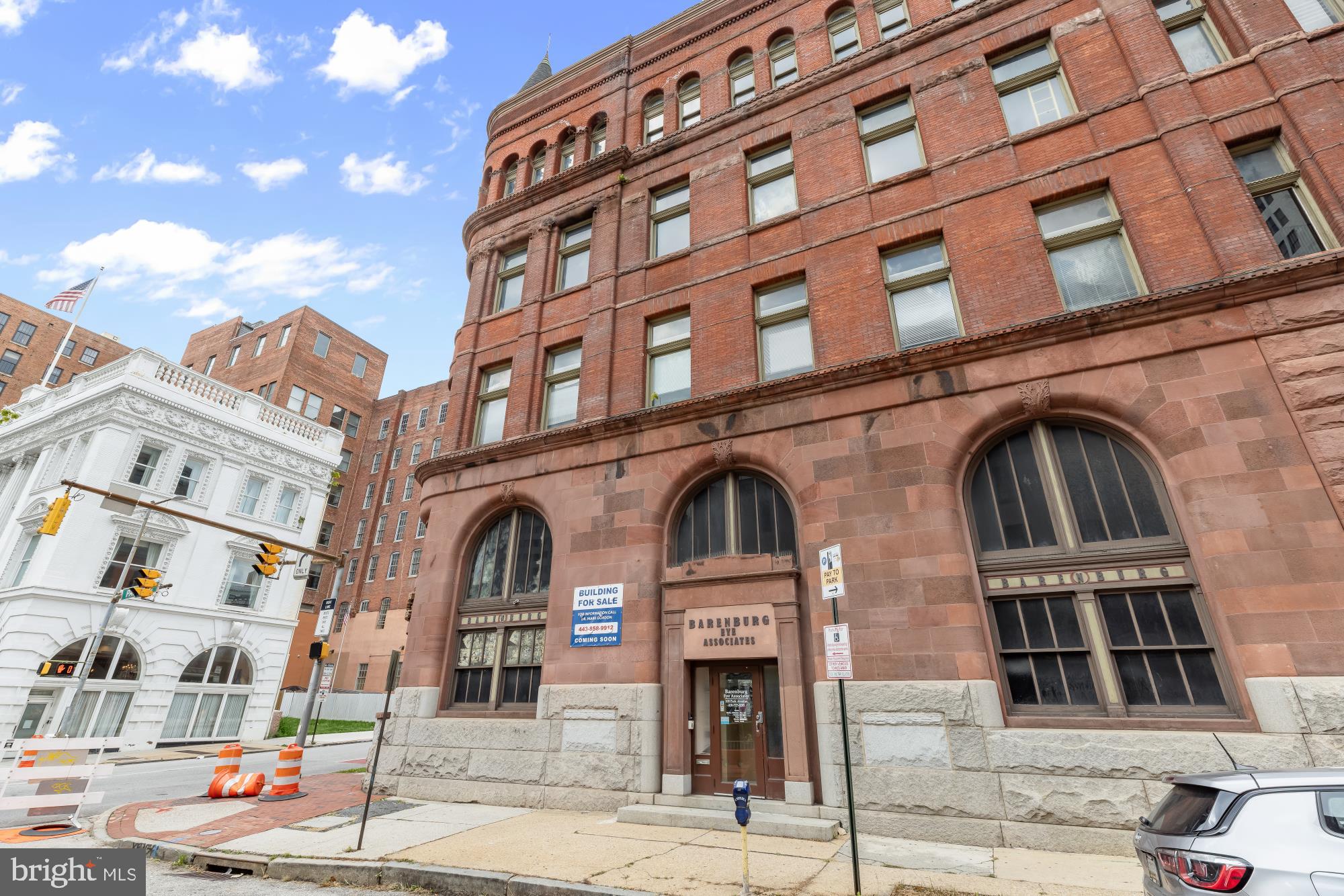 200 W FAYETTE STREET