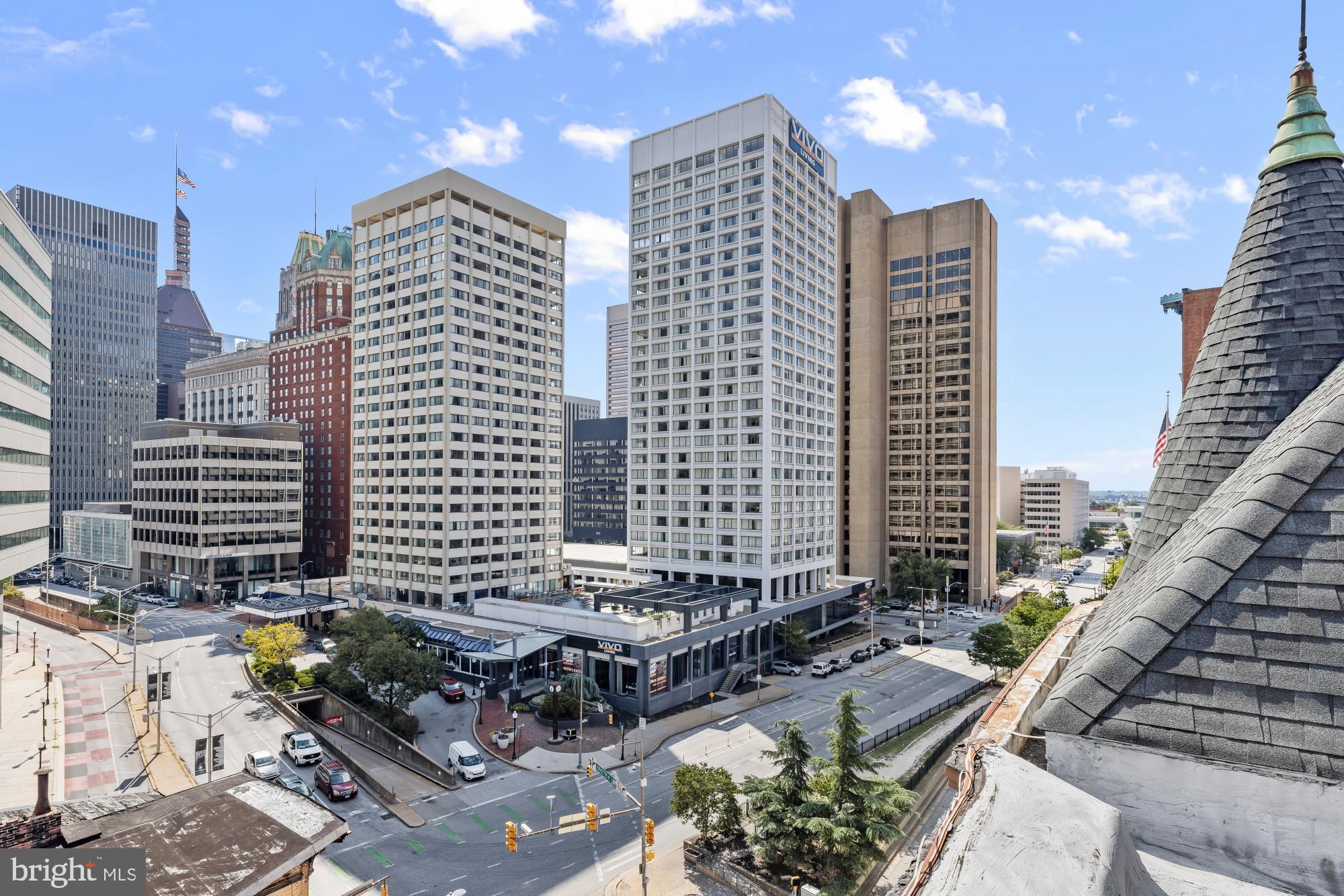 200 W FAYETTE STREET
