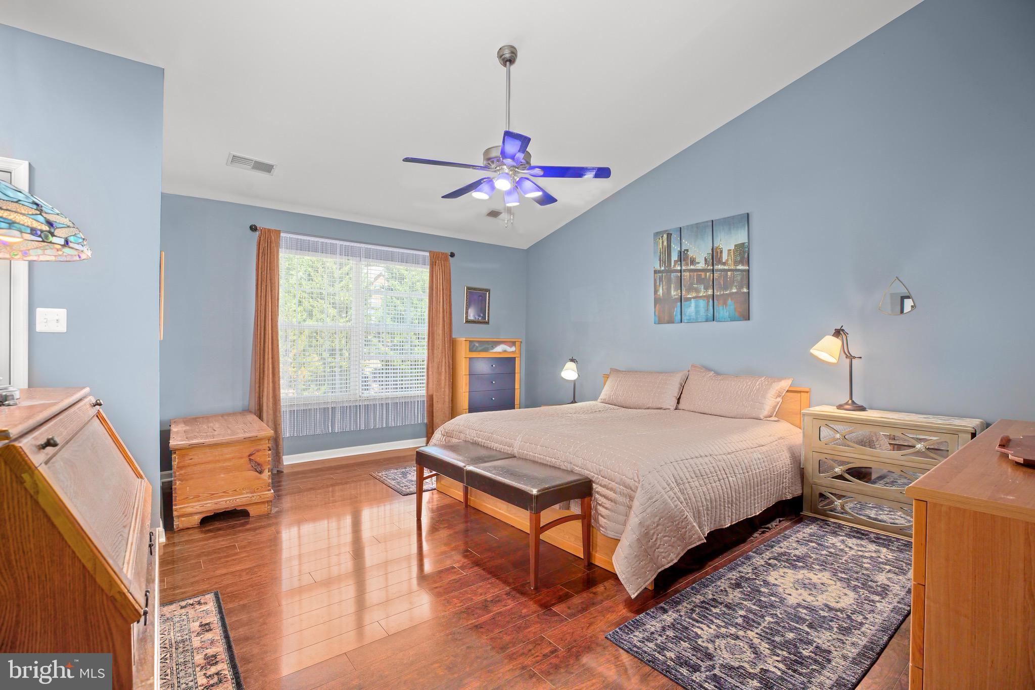 KERILL WOODS - Residential