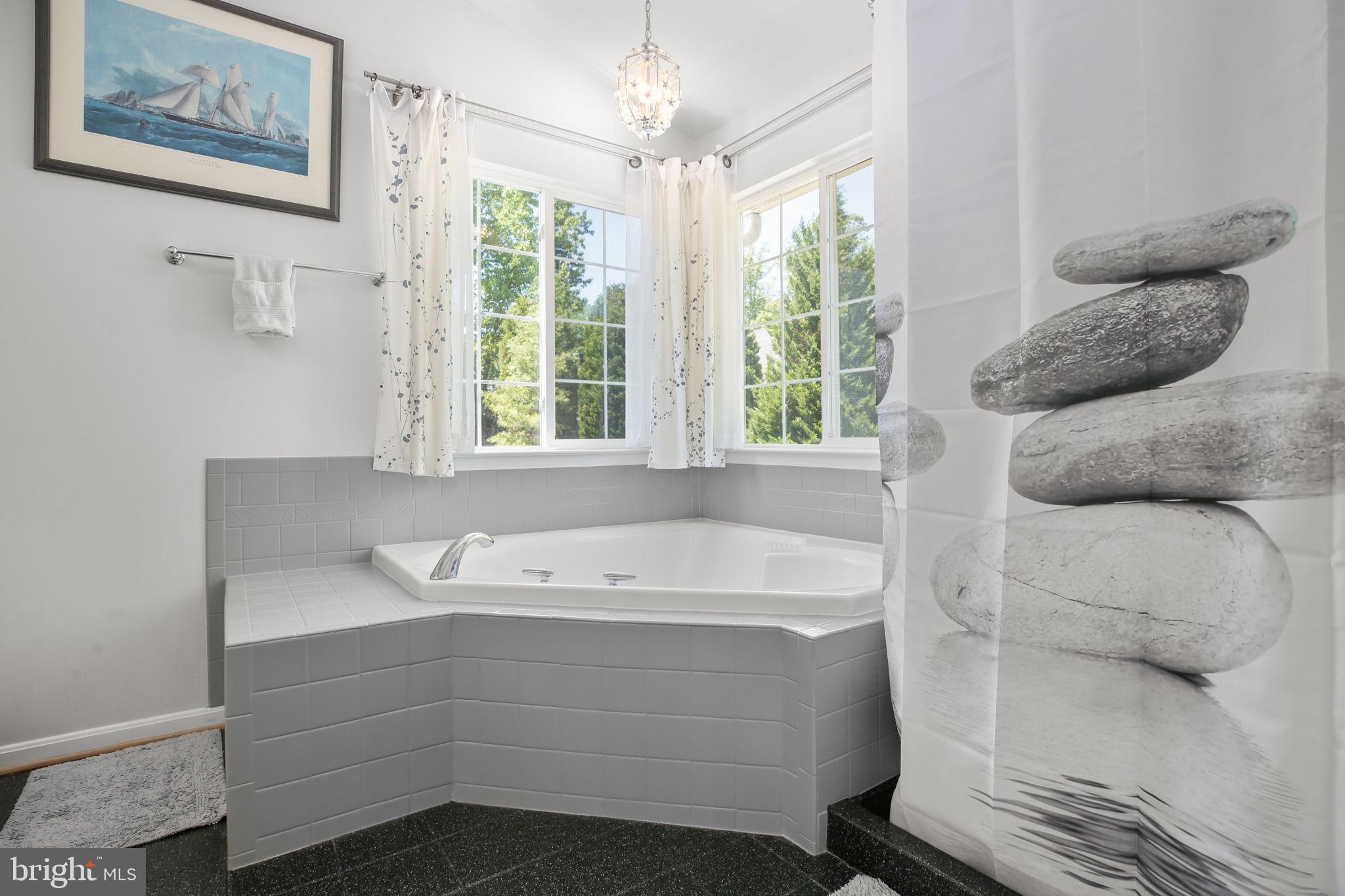 KERILL WOODS - Residential