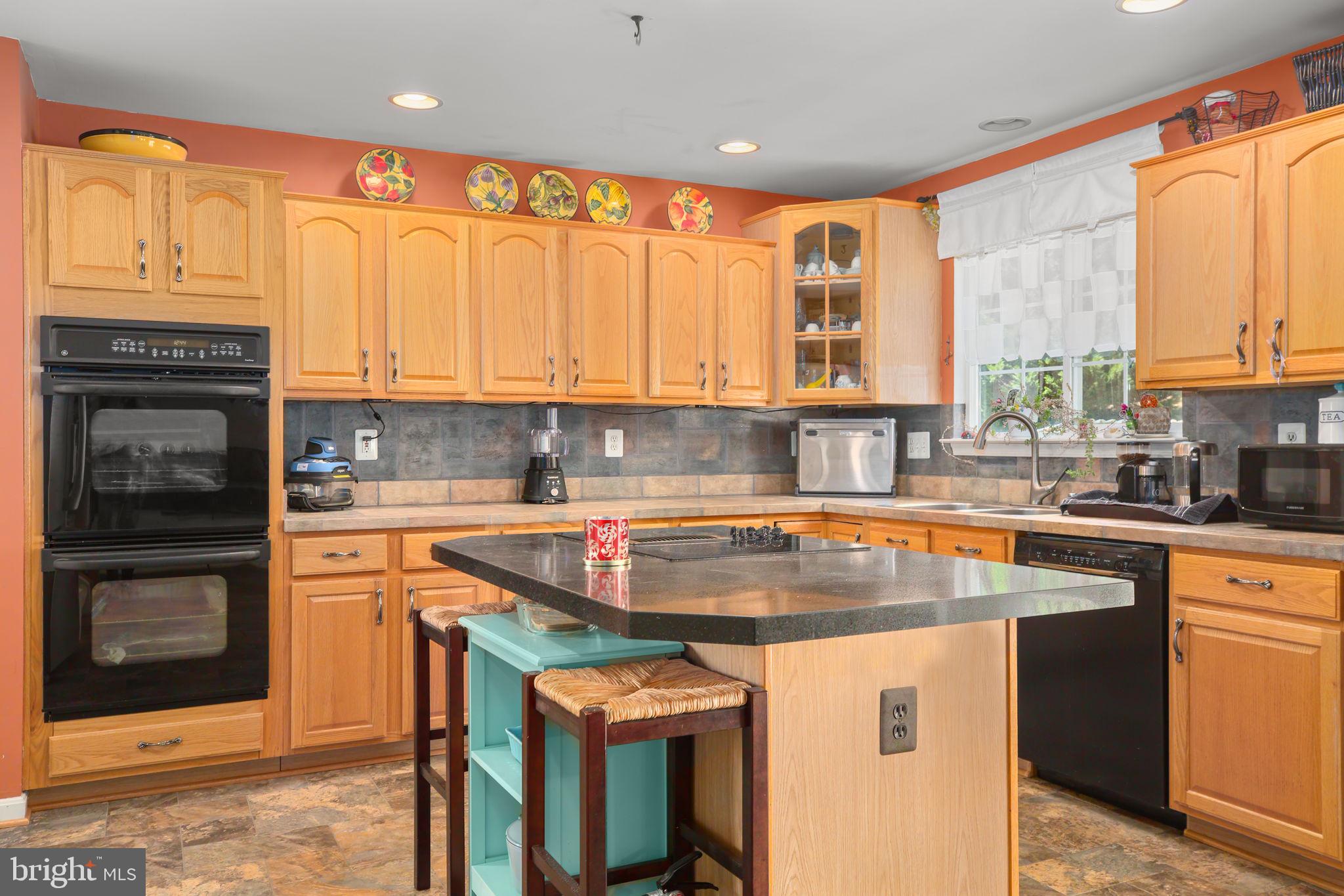KERILL WOODS - Residential