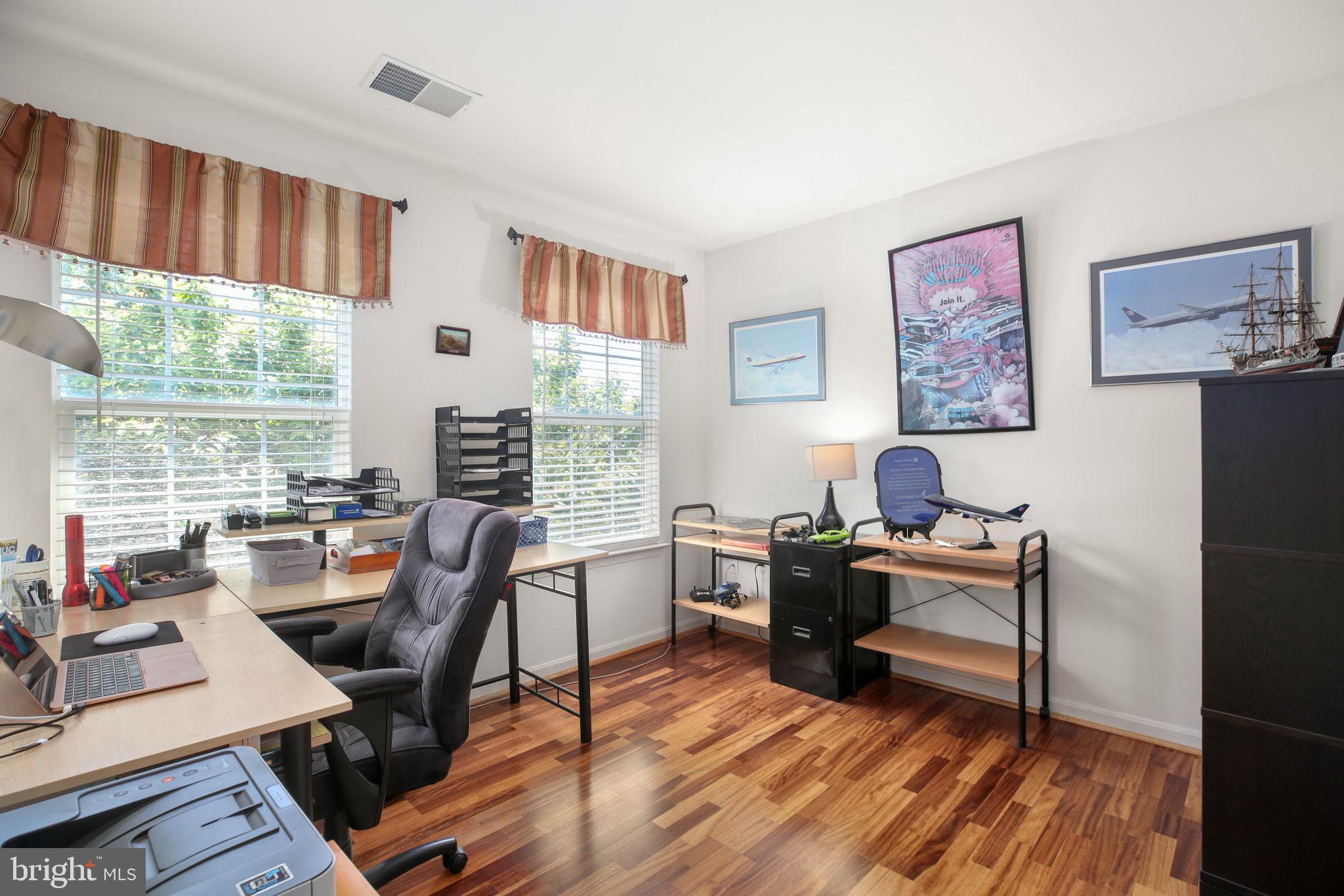 KERILL WOODS - Residential