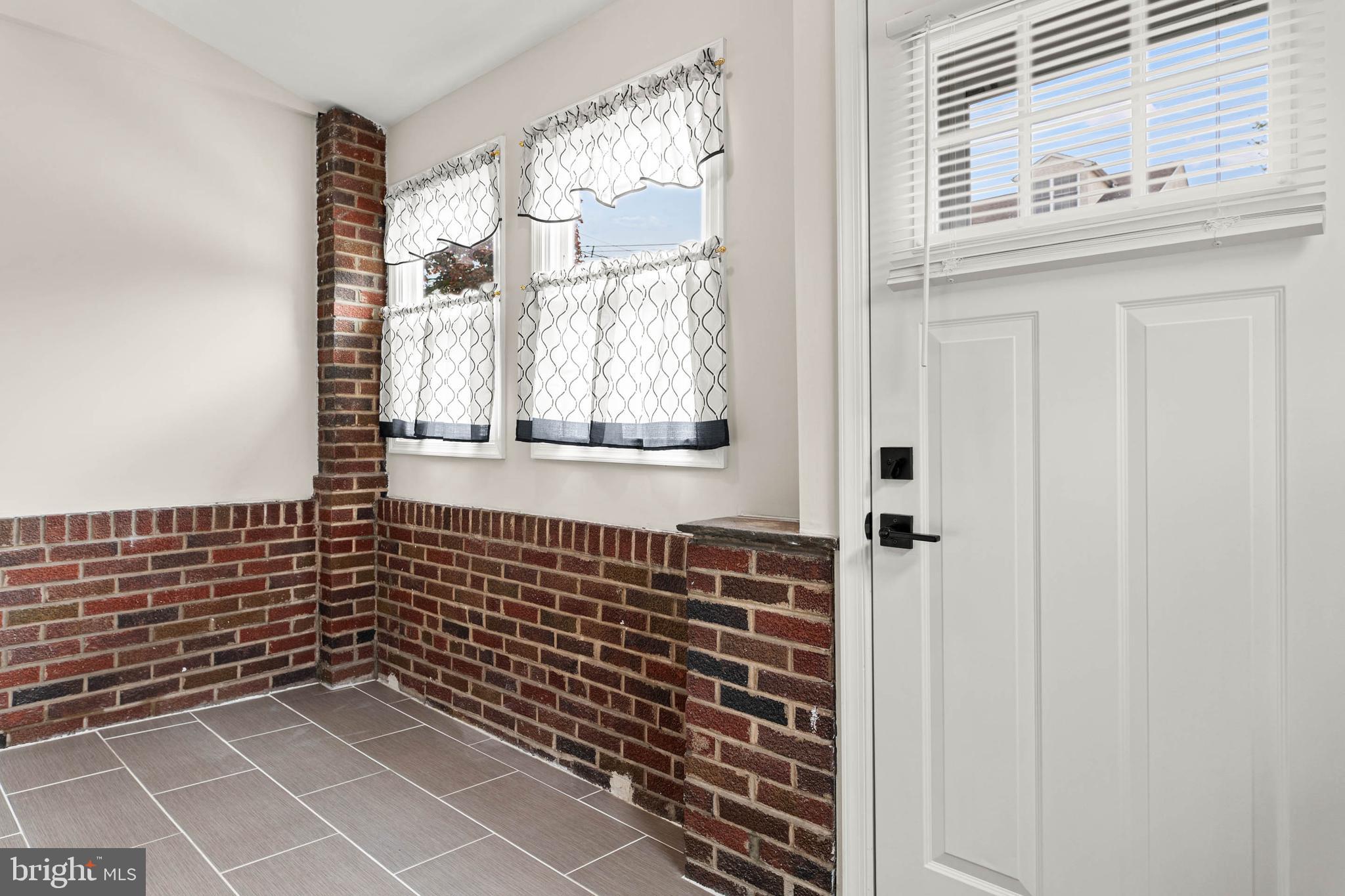 CONSHOHOCKEN - Residential