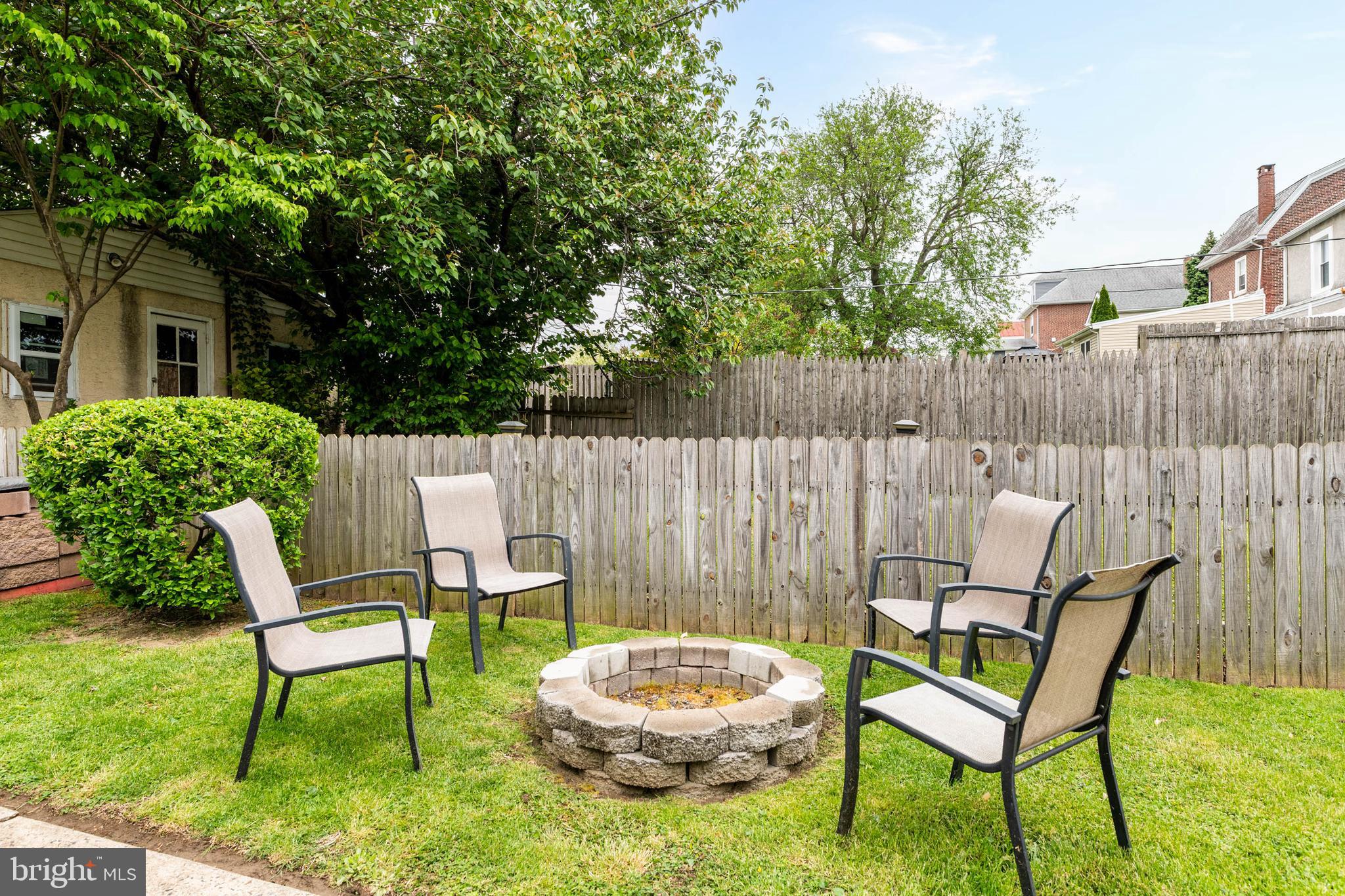 CONSHOHOCKEN - Residential