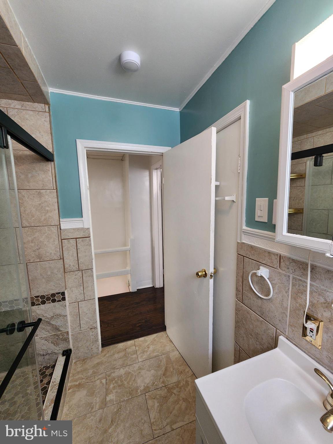 PHILADELPHIA - Residential