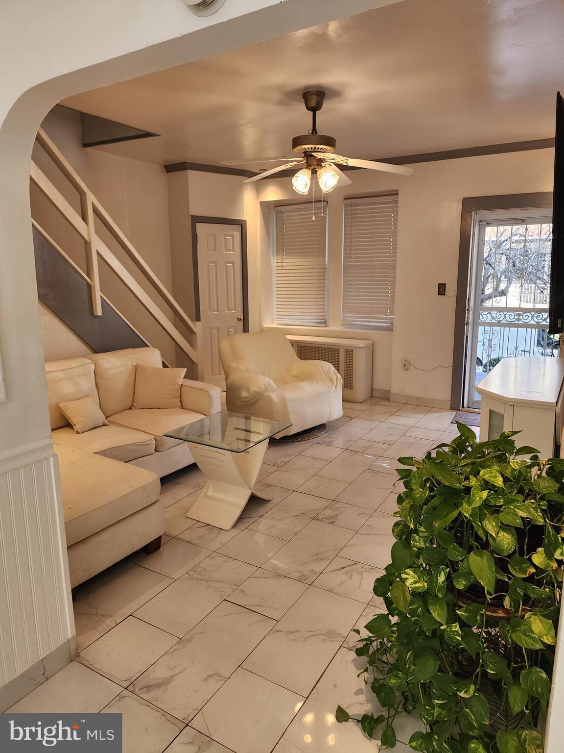 PHILADELPHIA - Residential