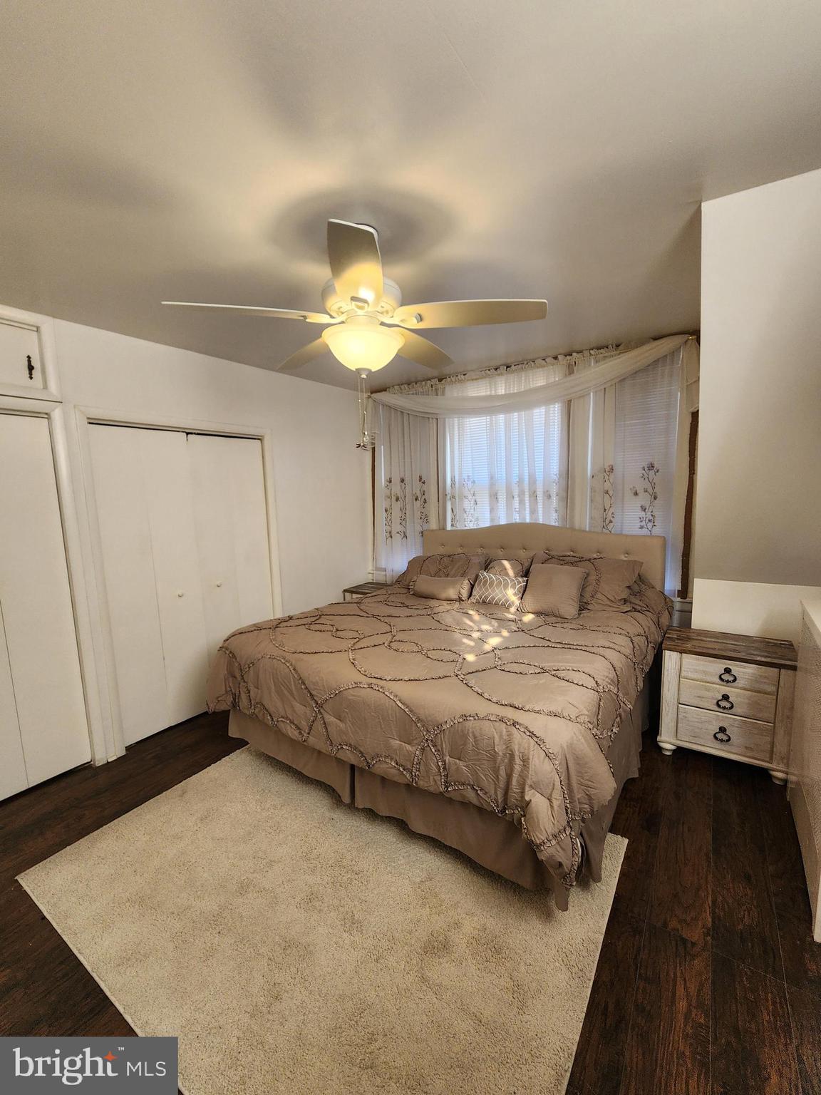 PHILADELPHIA - Residential