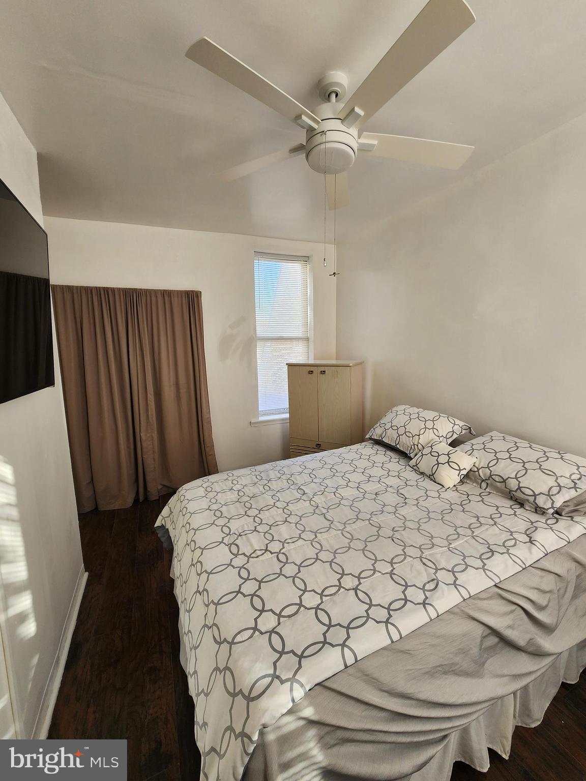 PHILADELPHIA - Residential