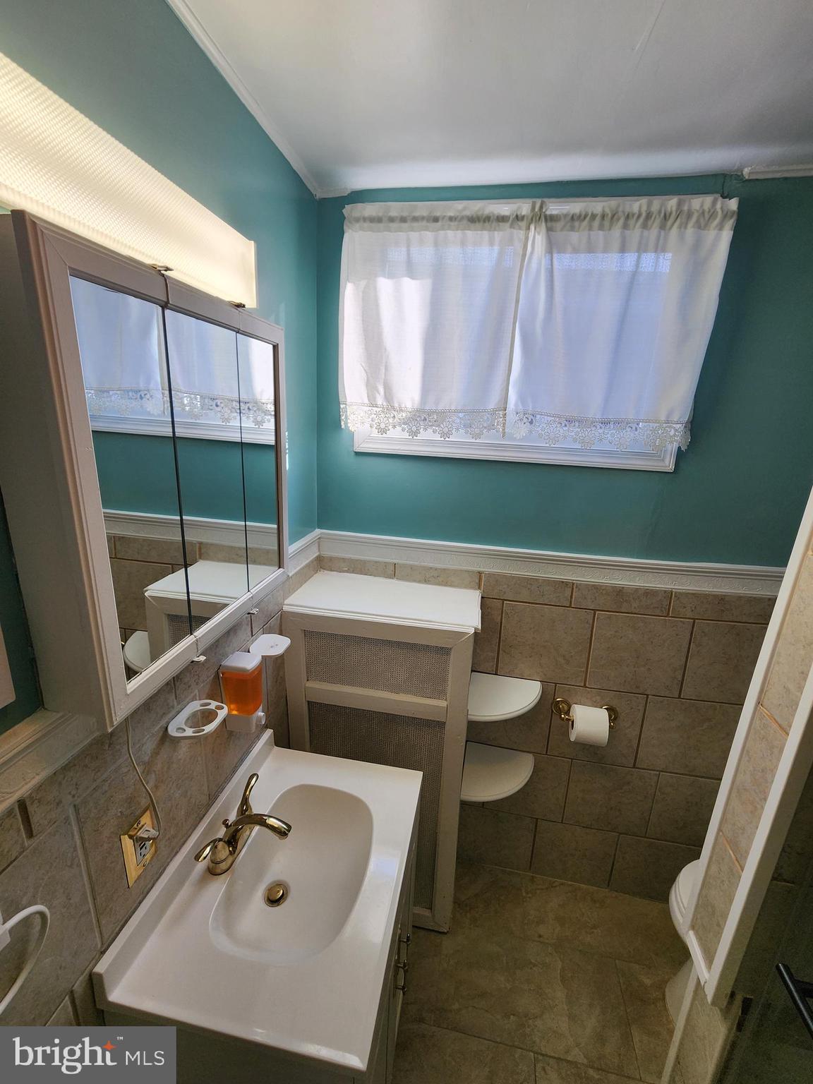 PHILADELPHIA - Residential