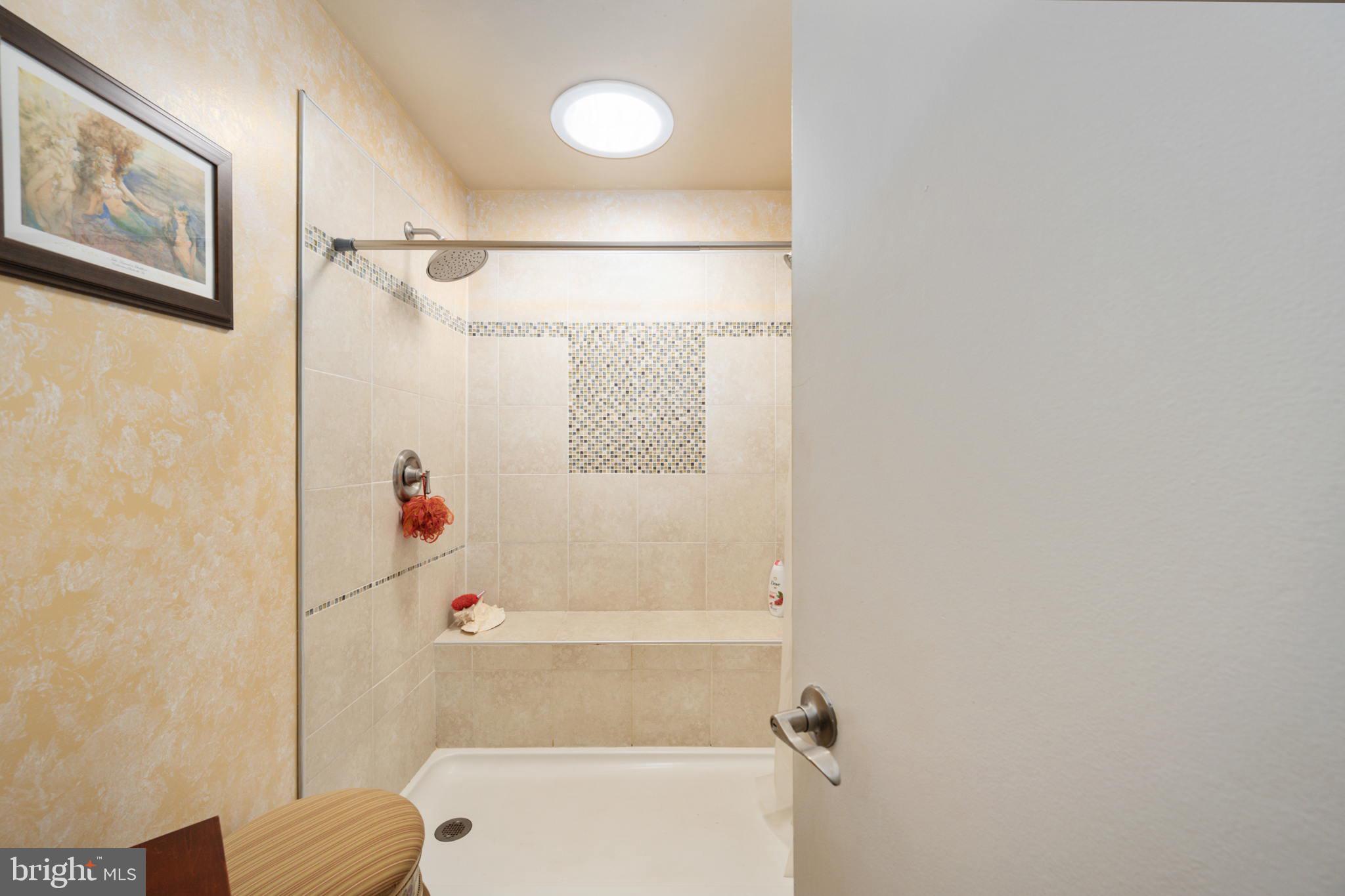 BALDWIN OAKS - Residential