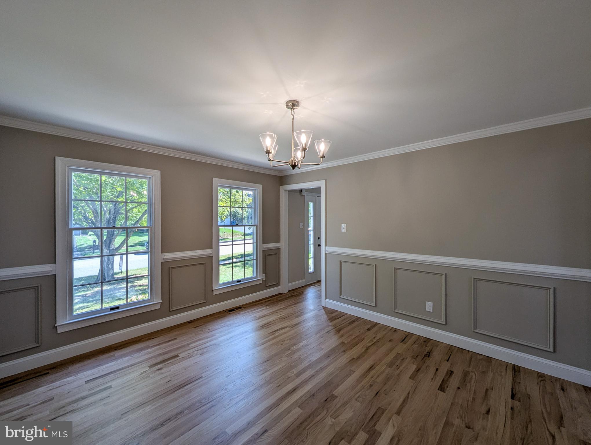 CHARLESTOWNE - Residential