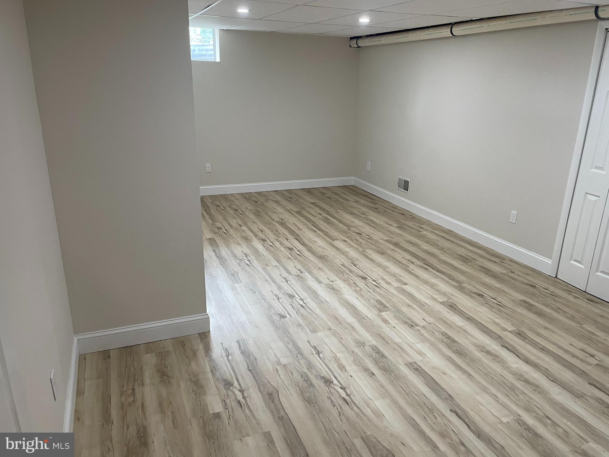 CHARLESTOWNE - Residential