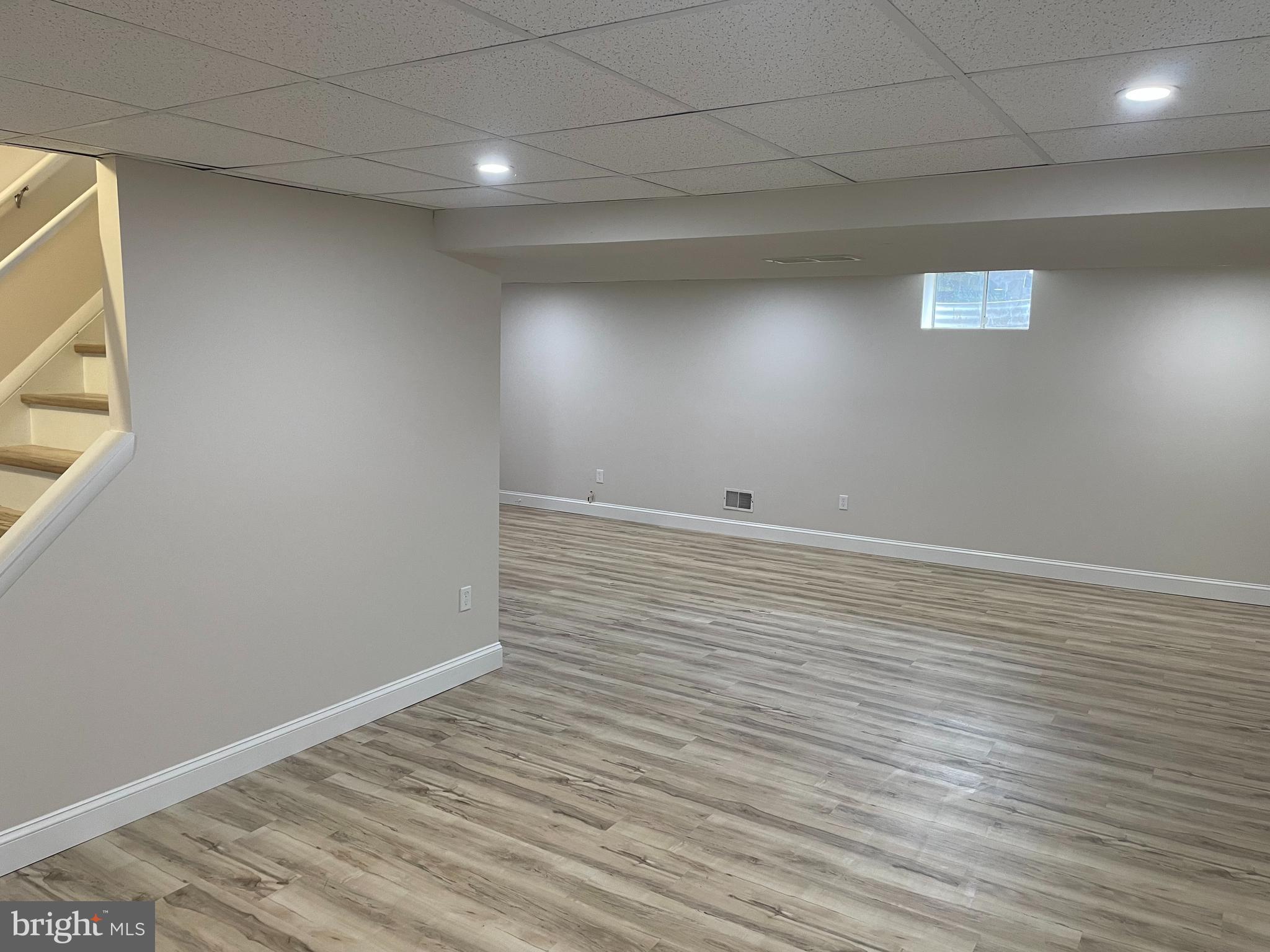 CHARLESTOWNE - Residential