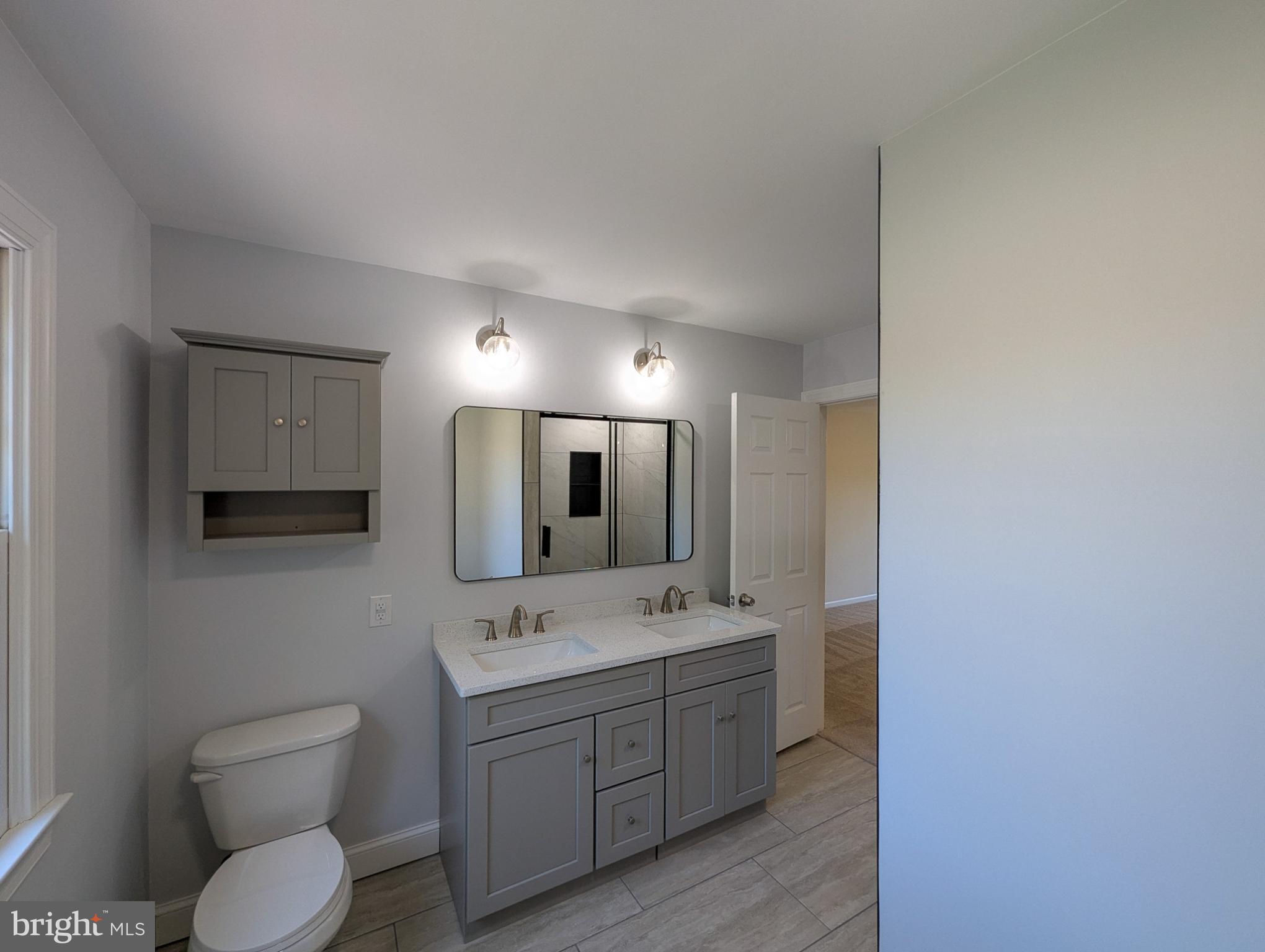 CHARLESTOWNE - Residential