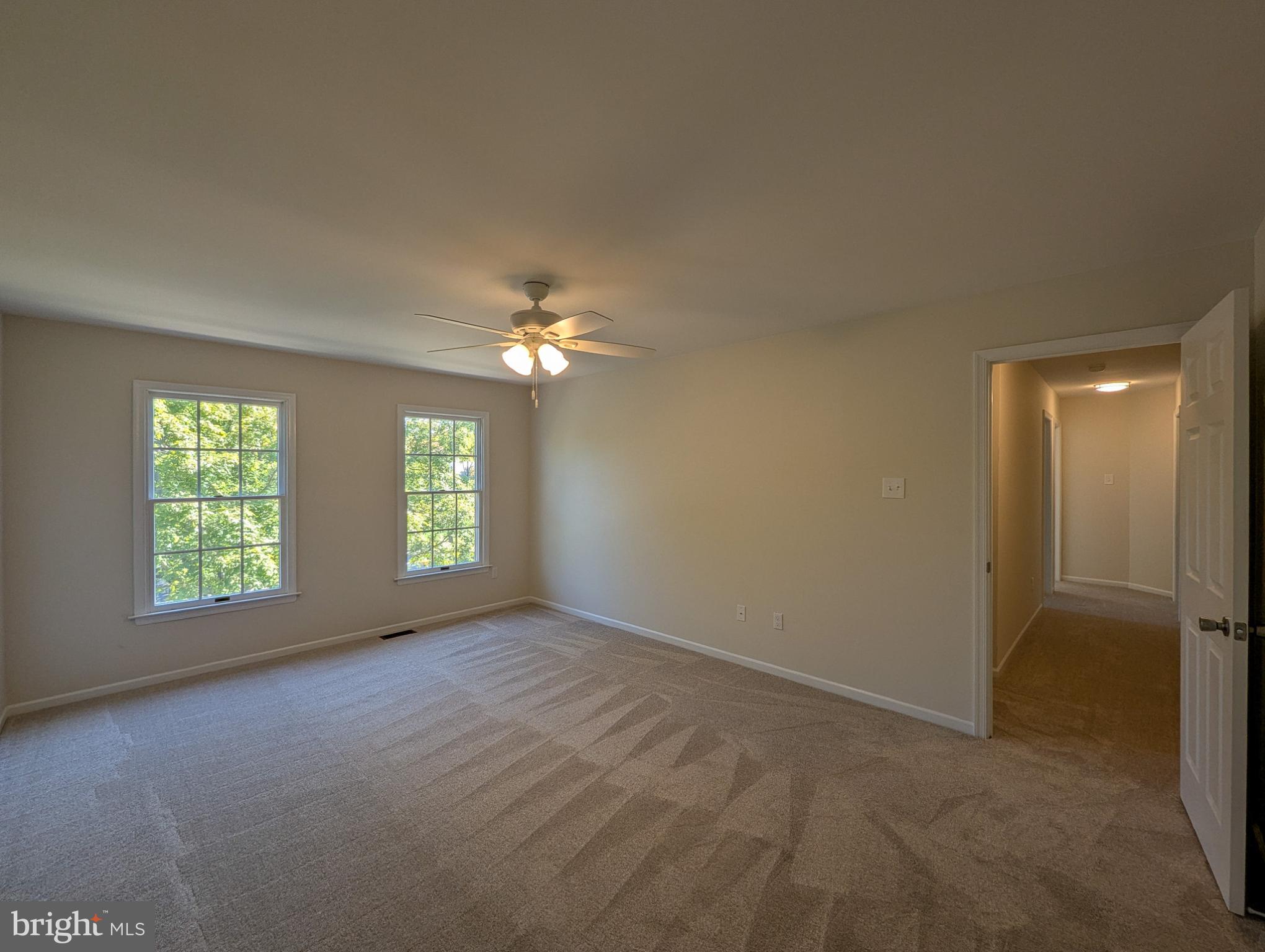 CHARLESTOWNE - Residential