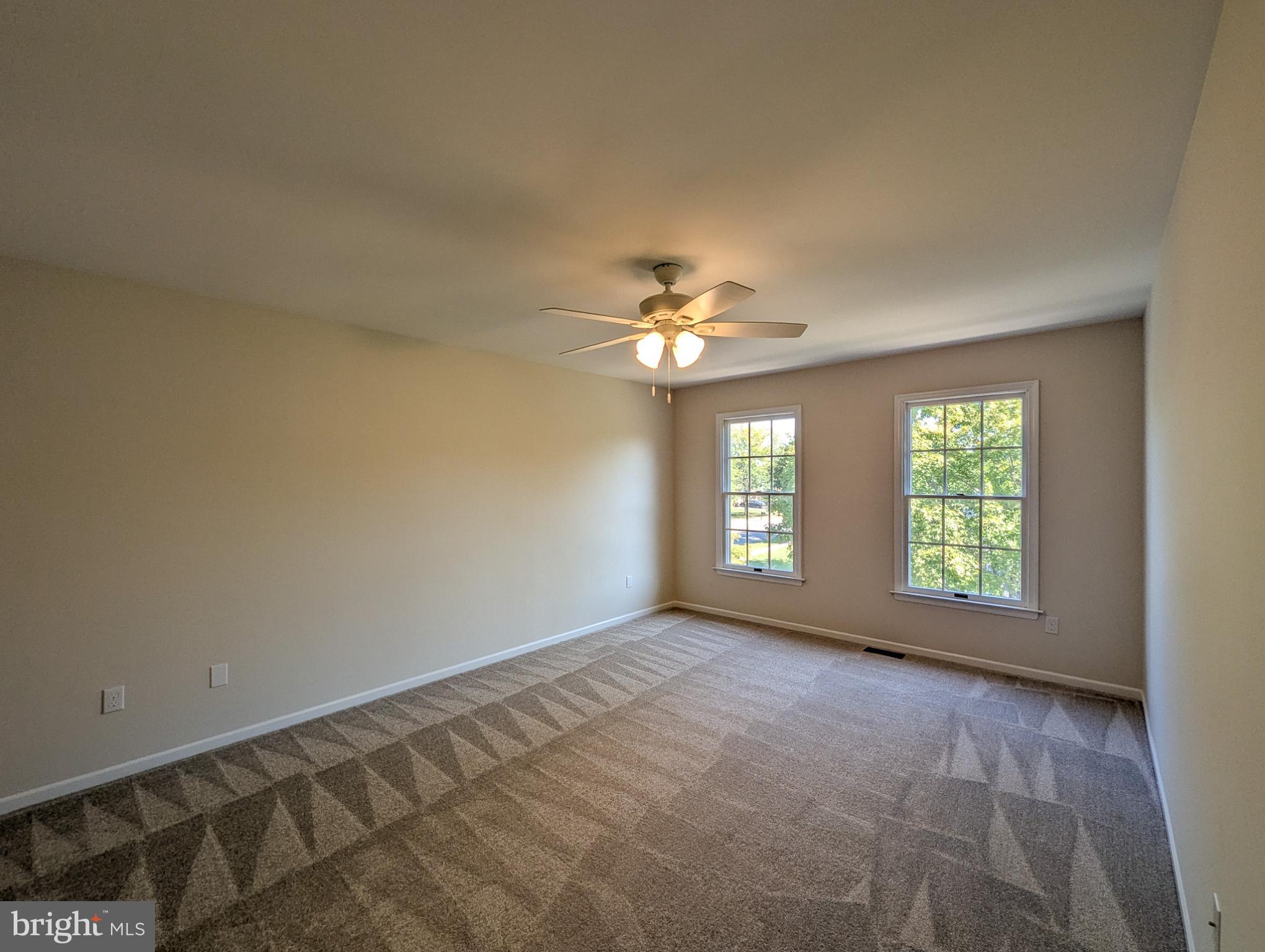 CHARLESTOWNE - Residential