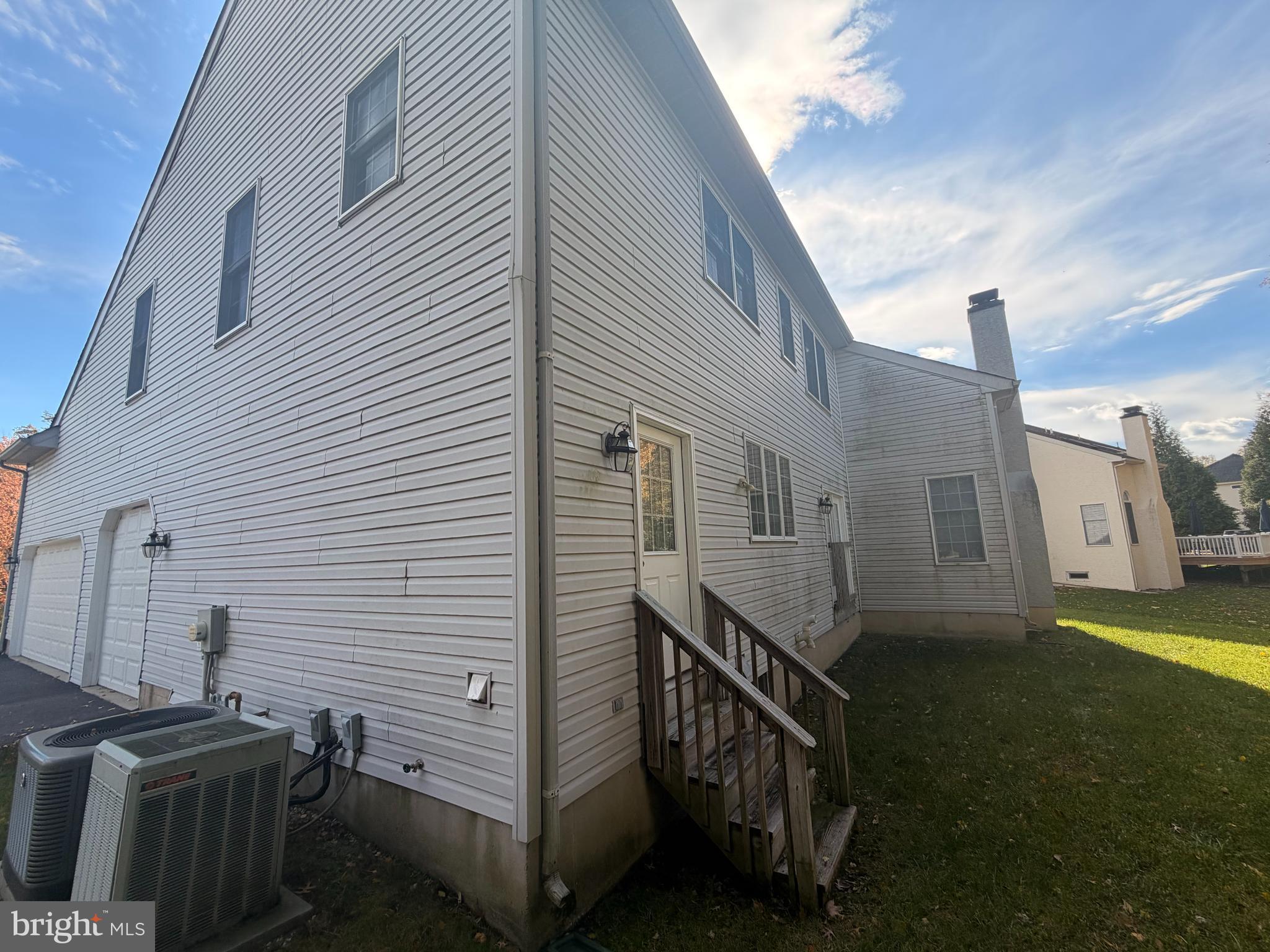 220 HOCKESSIN CIRCLE