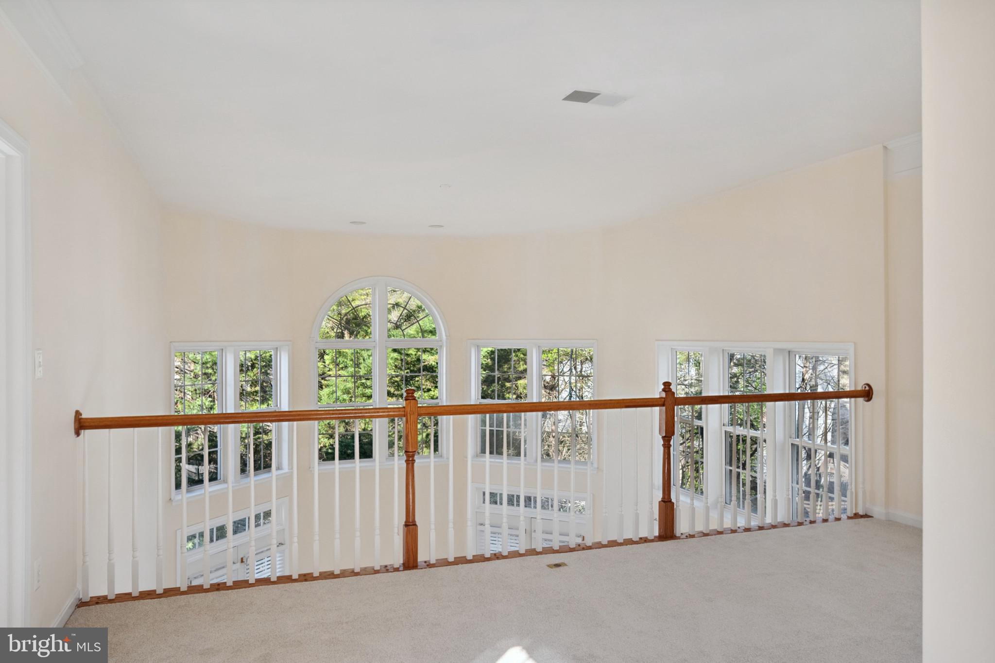 BROADLANDS - Residential