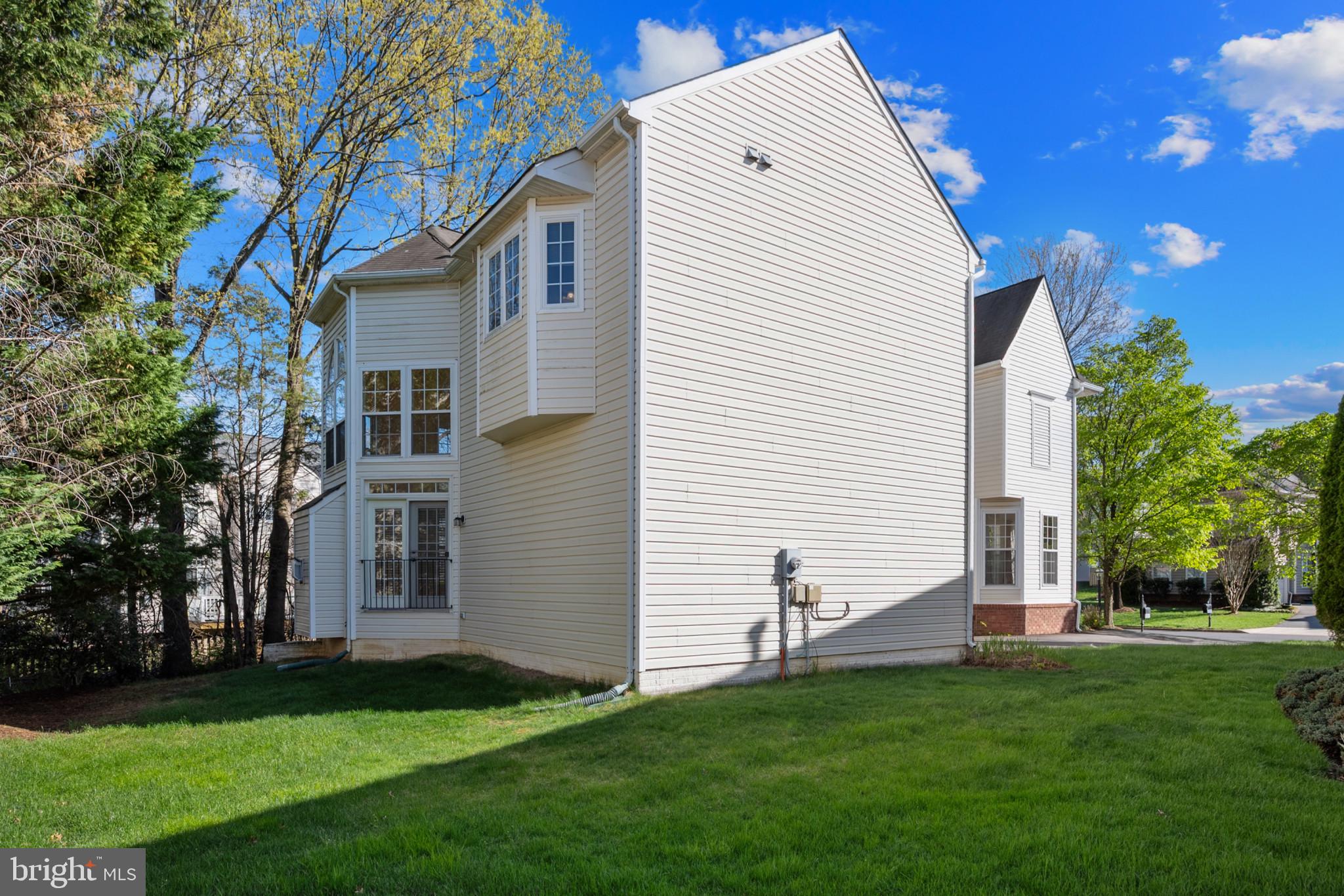 BROADLANDS - Residential